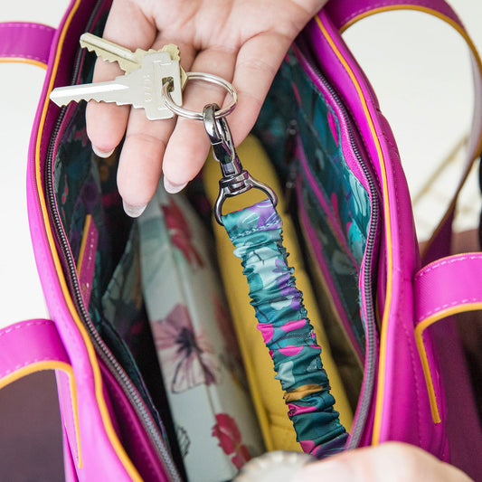 Paddock Satin Luxe VL Tote - - Paddock_Lifestyle_03