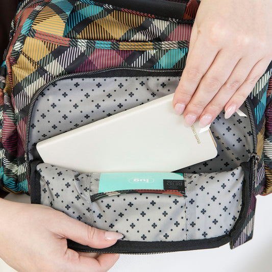 Rumble Satchel Bag - - Rumble_Lifestyle_02