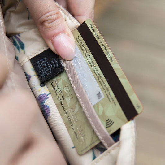 Sidecar Convertible Crossbody Bag - - Sidecar_Lifestyle_03