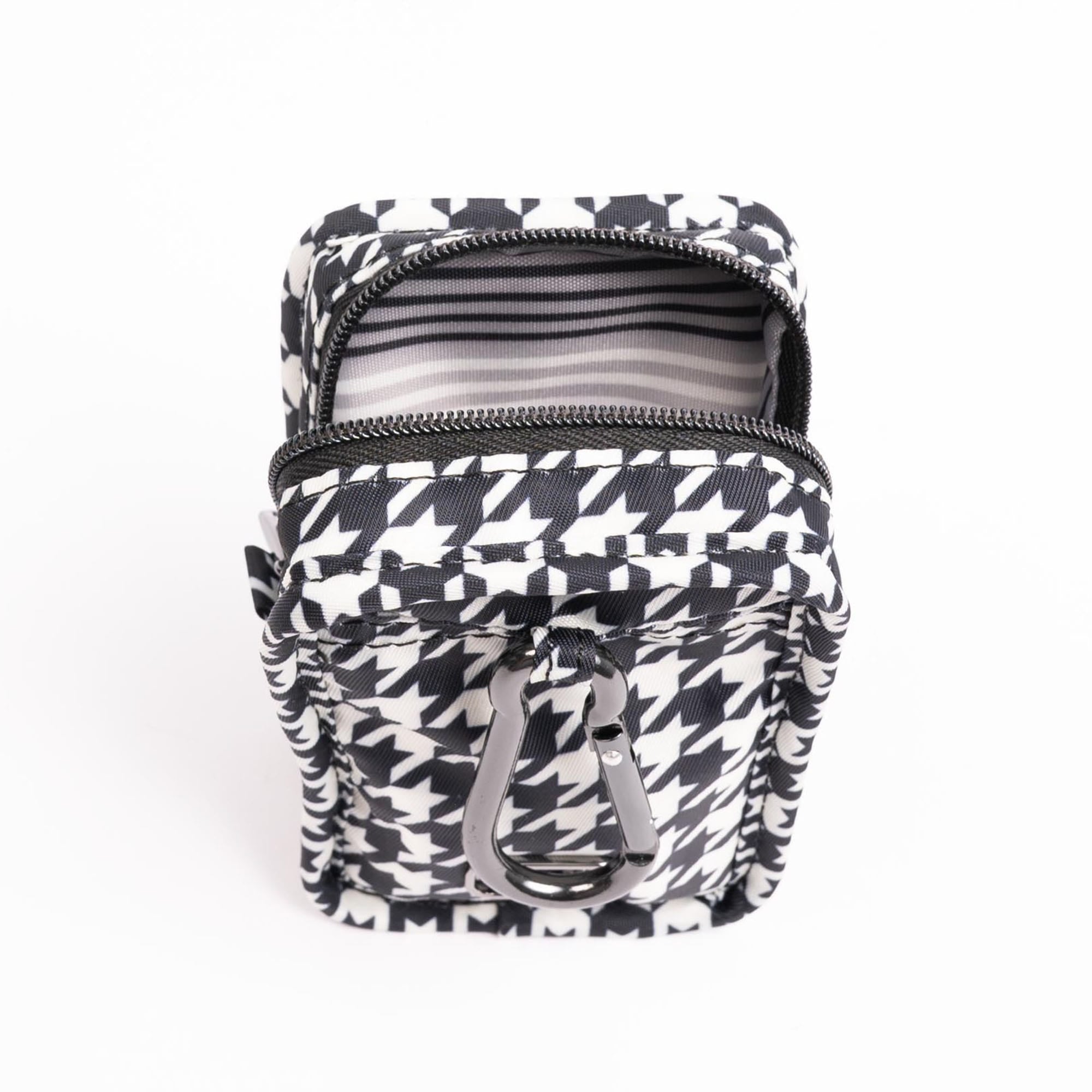 Embroidered Drizzle Zip Storage Pouch - MICRO HOUNDSTOOTH - 23666_DrizzleEmbroidered_MicroHoundstoothBlack_Angle_05