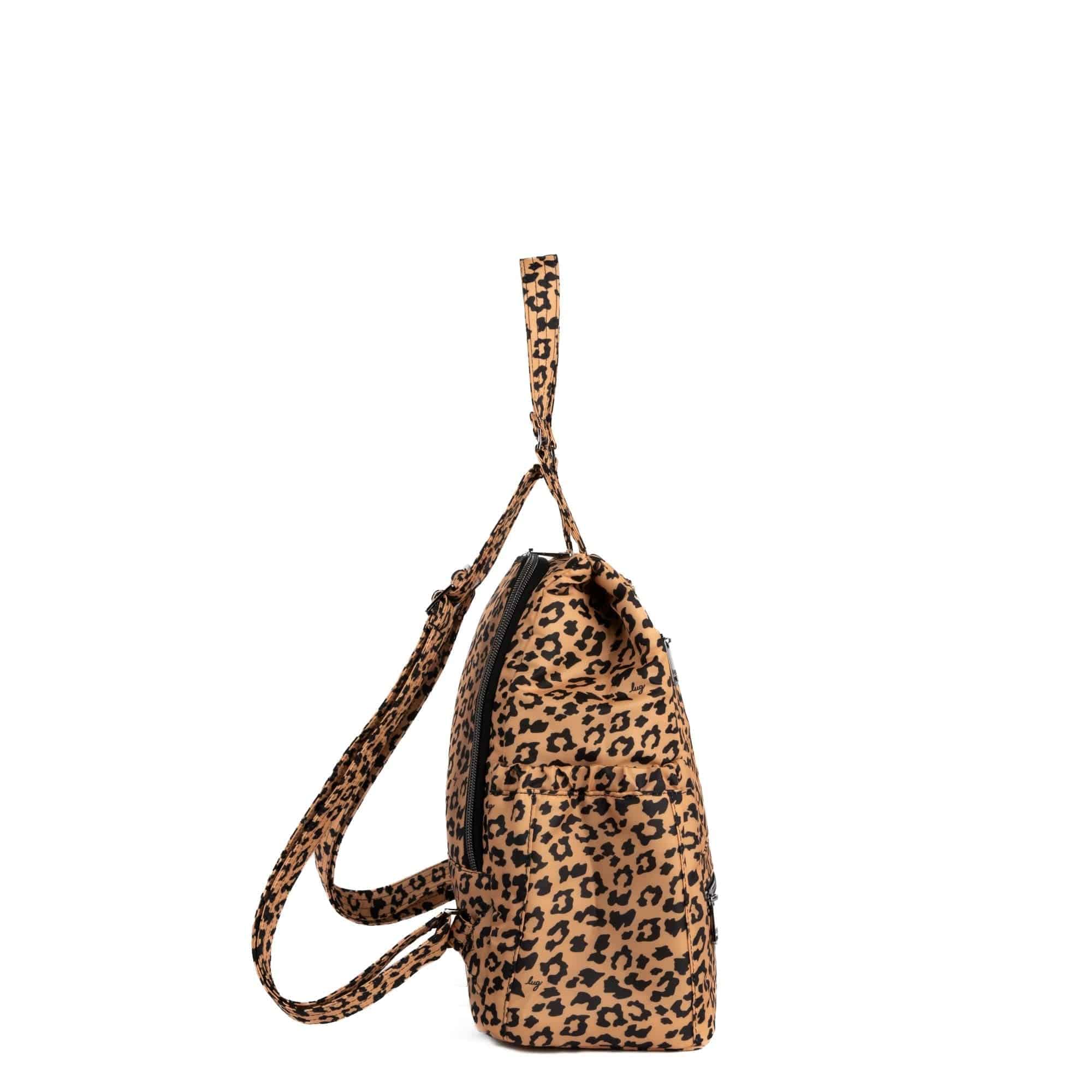 Skyhop Convertible Backpack - SPOTTED LEOPARD - 24211_Skyhop_SpottedLeopard_Angle_03