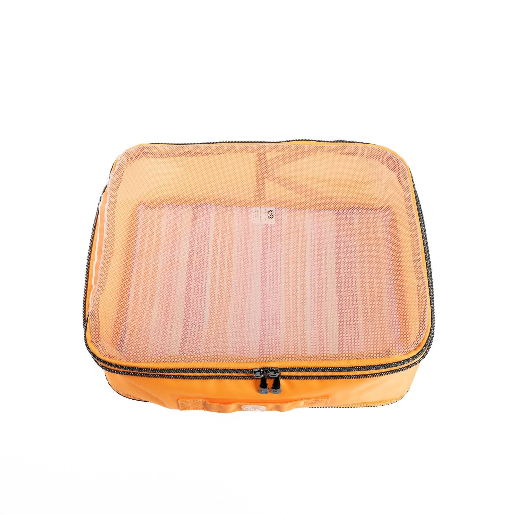 Cargo 2pc Medium Compression Cubes - LOVE WAVES PINK - 24399_Cargo2pc_MedCompressionCubes_LoveWavesPink_Angle_04