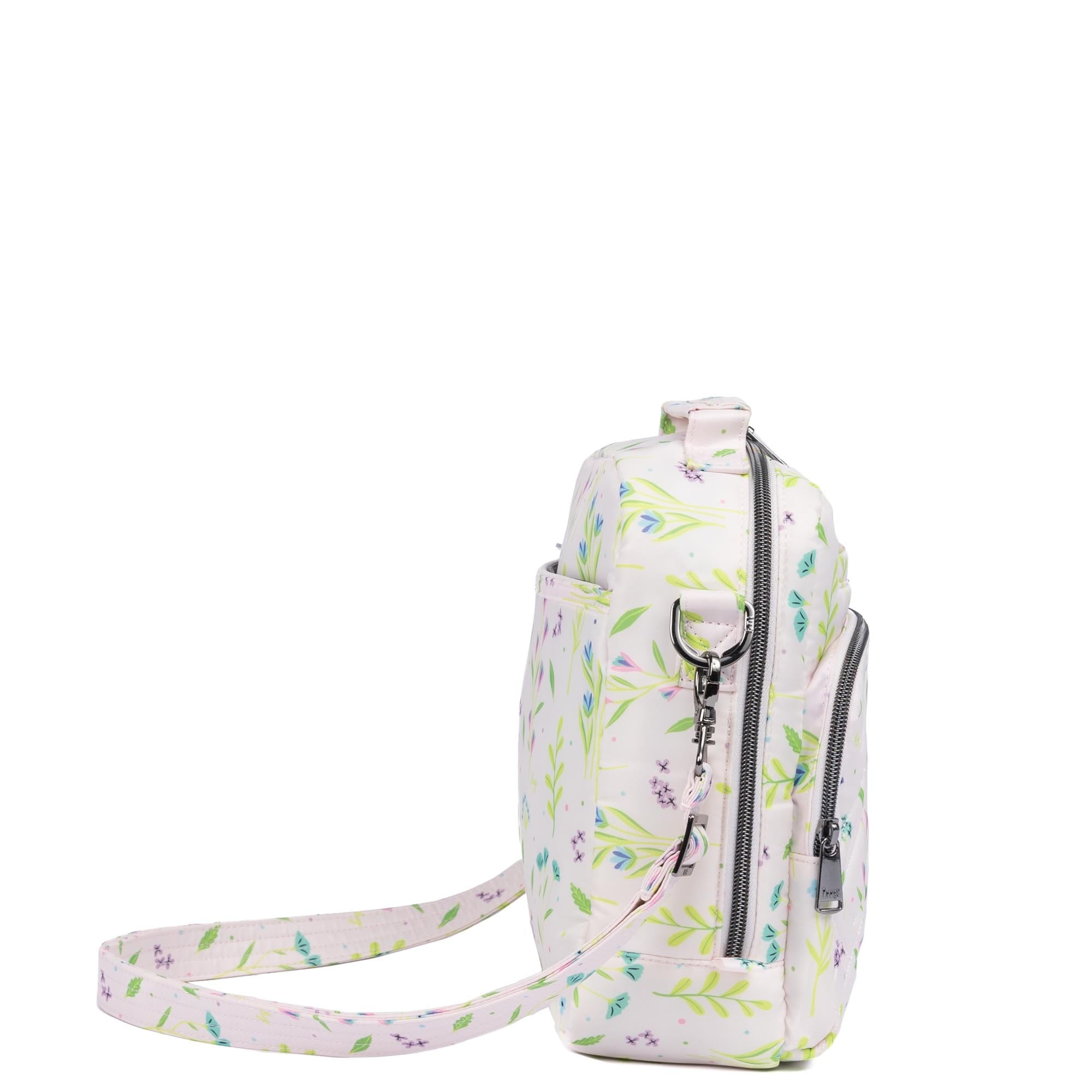 Legacy Collection Ranger Crossbody - MEADOW RETREAT - 24505_RangerLegacy_MeadowRetreat_Angle_03