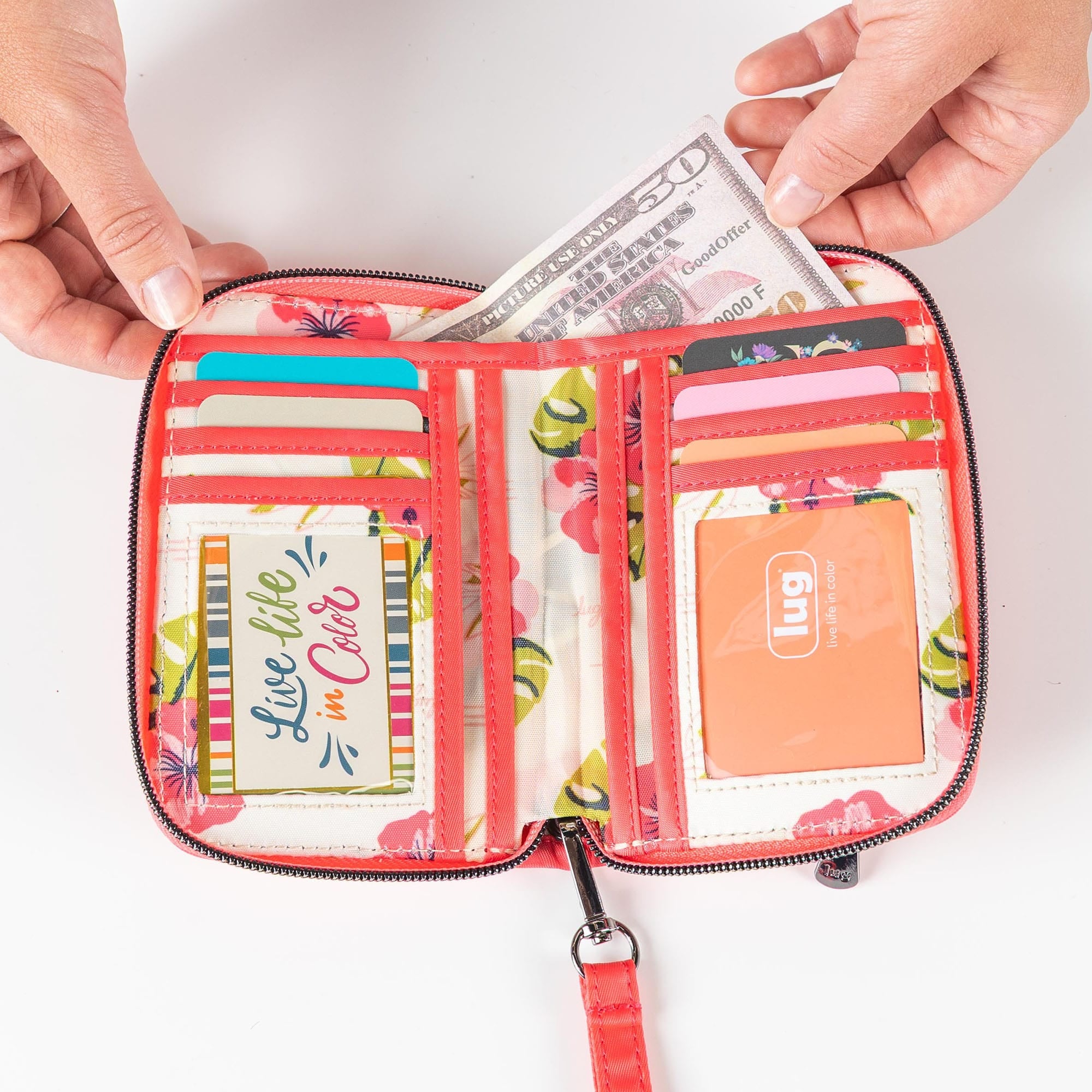 Legacy Collection Rodeo RFID Wallet - - 24509_RodeoLegacy_CoralRed_Lifestyle_04