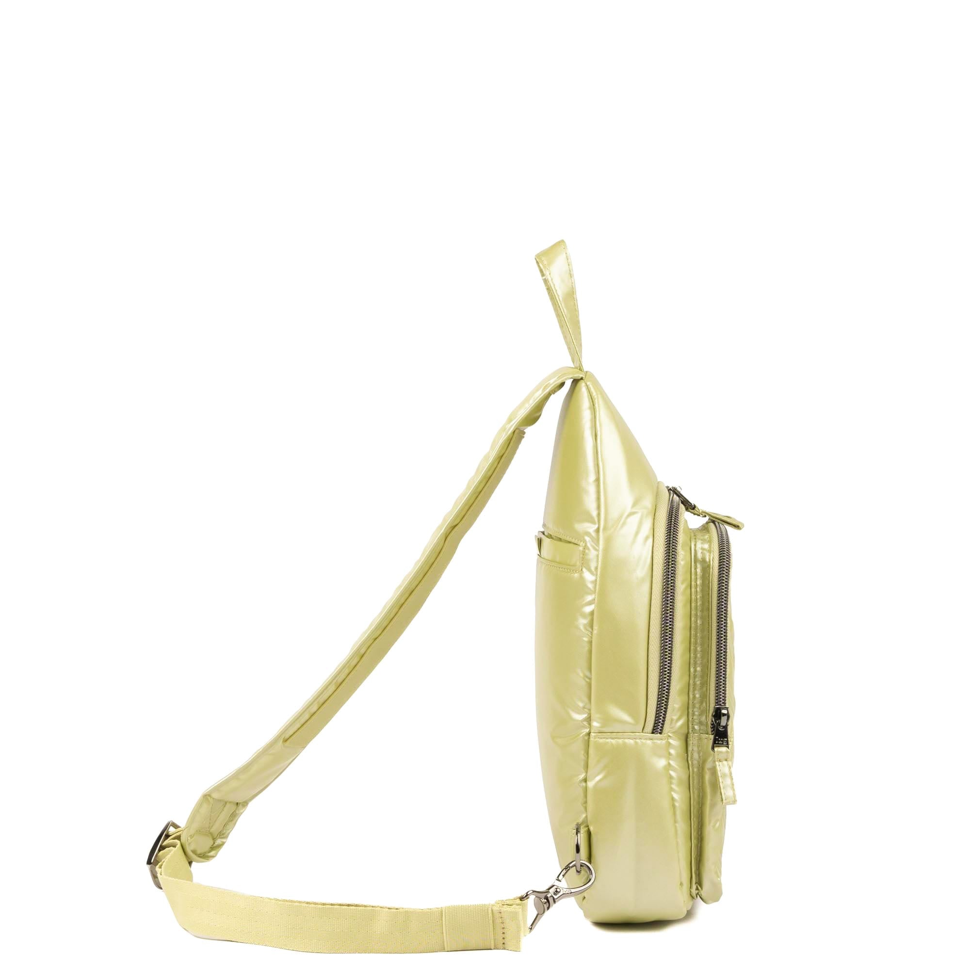 Scurry Sling Bag - METALLIC BUBBLE SAND - 24538_Scurry_MetallicBubbleSand_Angle_03_uq90t1