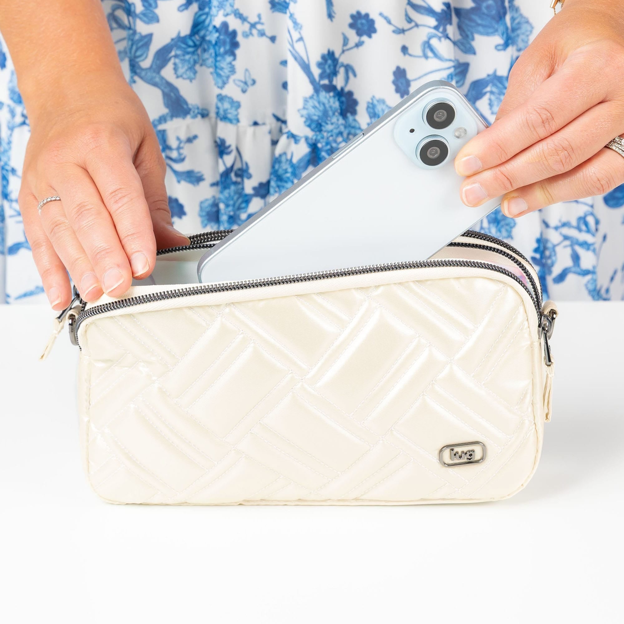 Coupe XL Plus Convertible Crossbody Bag - - 24554_CoupeXLPlus_MetallicBubbleCloud_Lifestyle_03