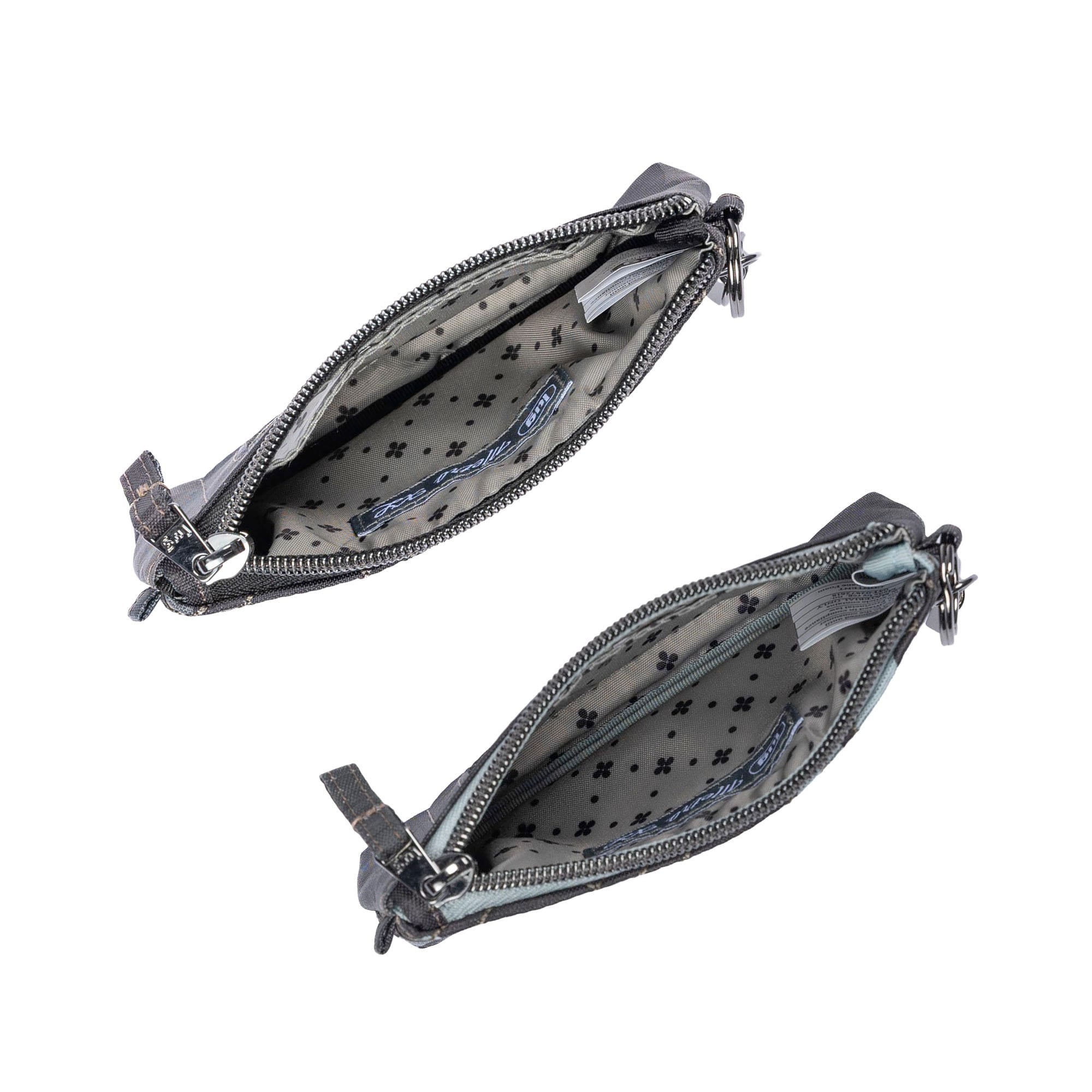 Metro XL Pouch - 2pc Set - BRUSHED CAMO BLACK BRUSHED CAMO ICE - 24560_MetroXL2pc_BrushedCamoBlackCamoIce_Angle_03