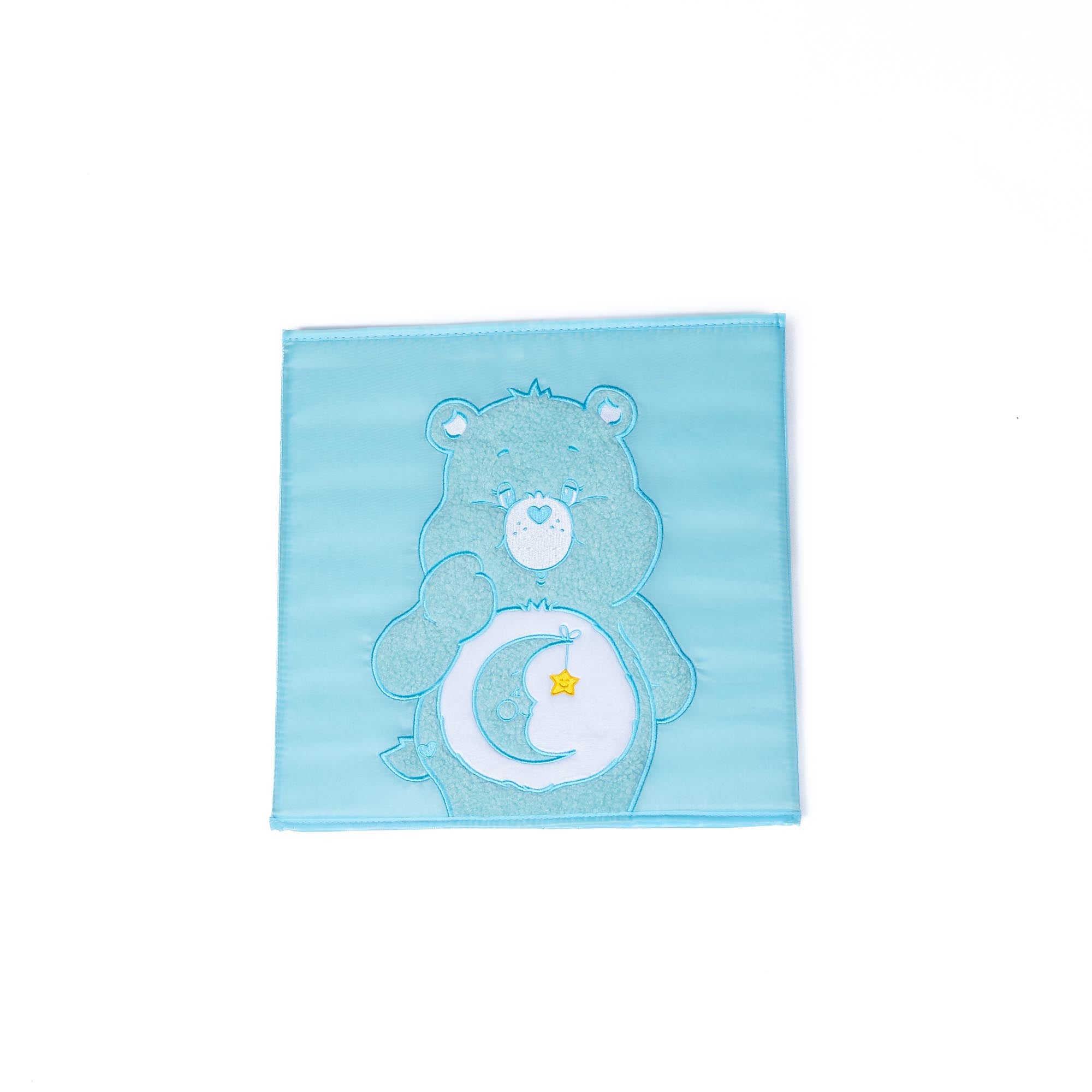 Care Bears x Lug Stardust Collapsible Storage Cube - BEDTIME BEAR - 24857_LugxCareBears_StardustCube_BedtimeBear_Angle_06