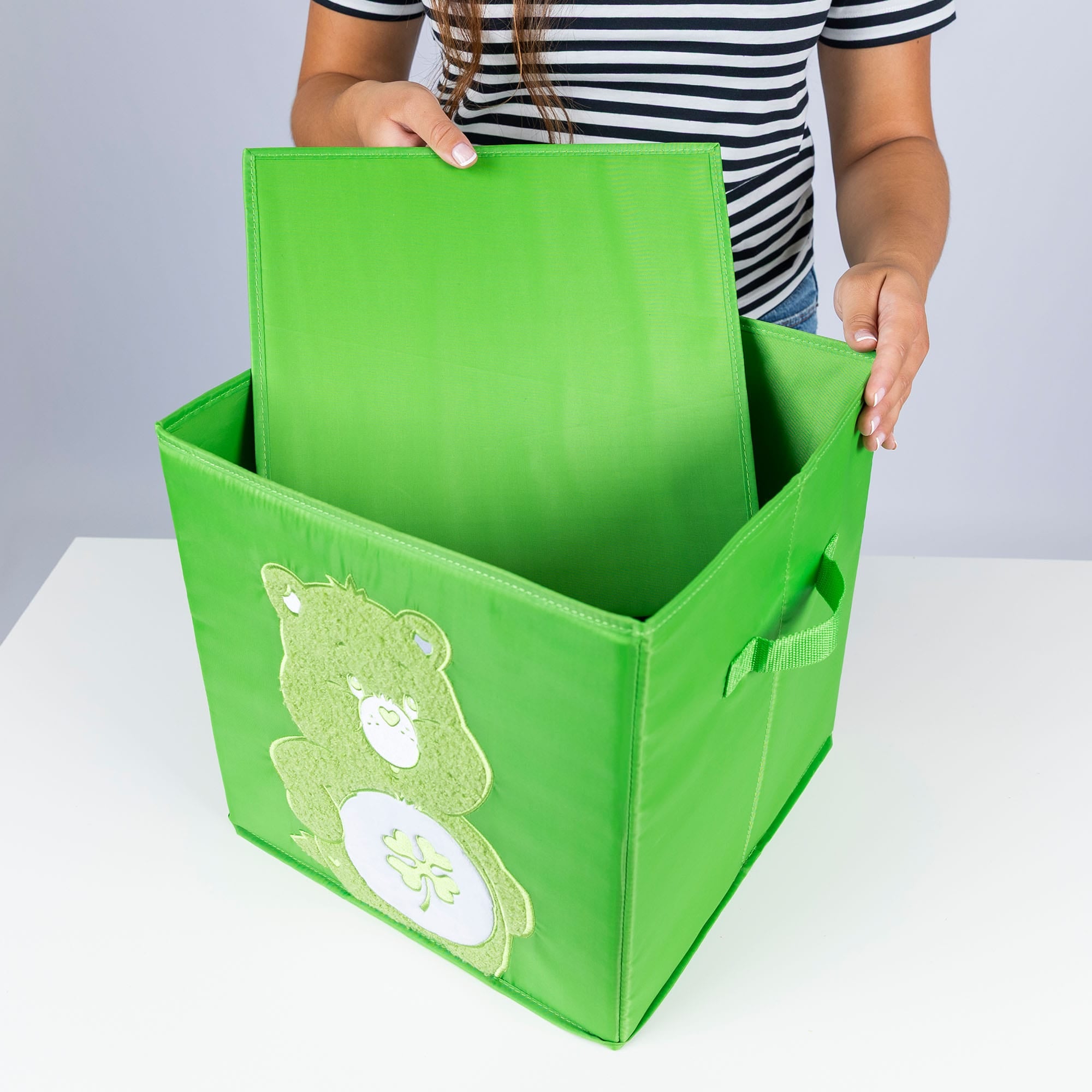 Care Bears x Lug Stardust Collapsible Storage Cube - FUNSHINE BEAR - 24858_LugxCareBears_StardustCube_GoodLuckBear_Lifestyle_02