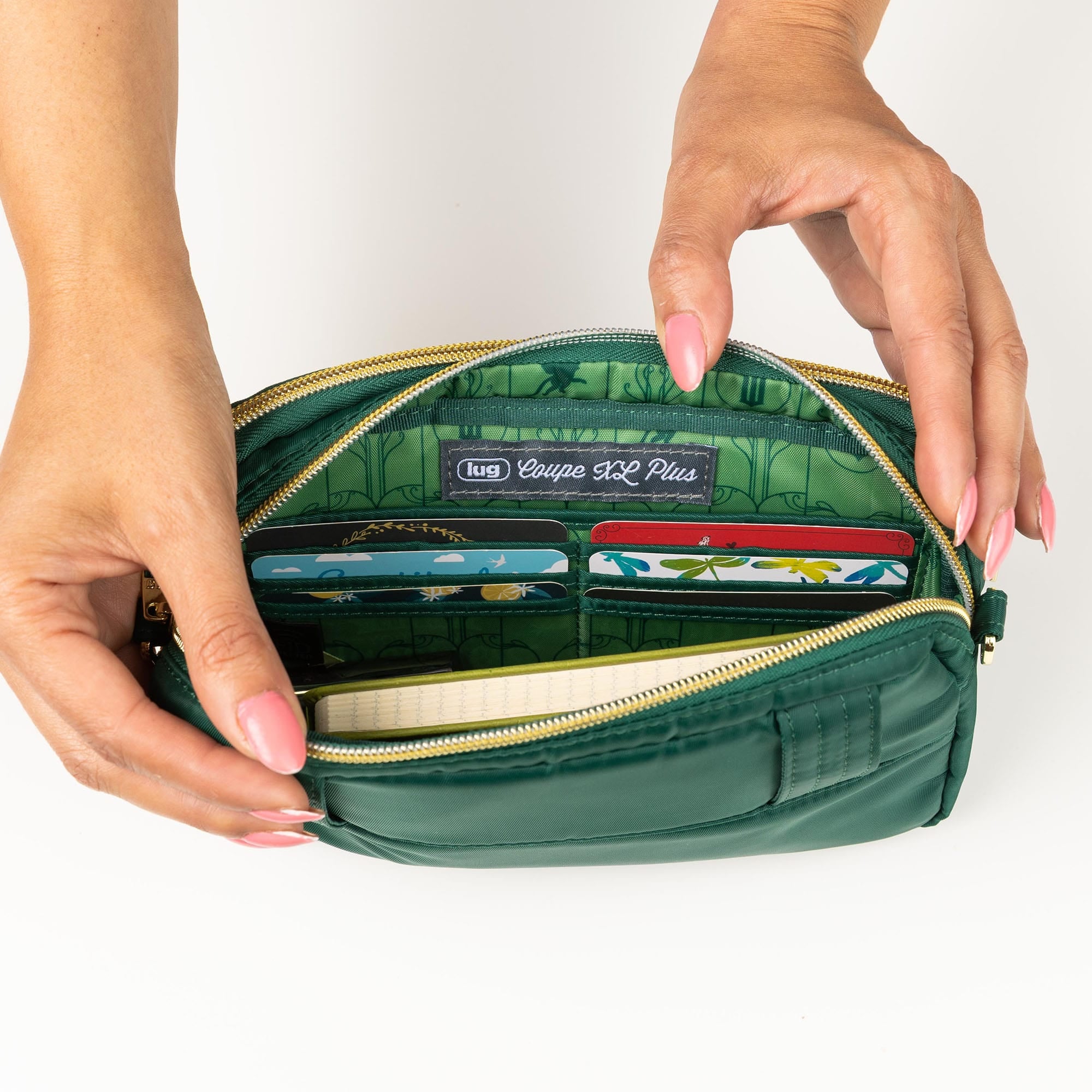 Wicked x Lug Coupe XL Plus Convertible Crossbody Bag - - 25324_CoupeXLPluswCharmBar_WickedlyGreen_Lifestyle_01