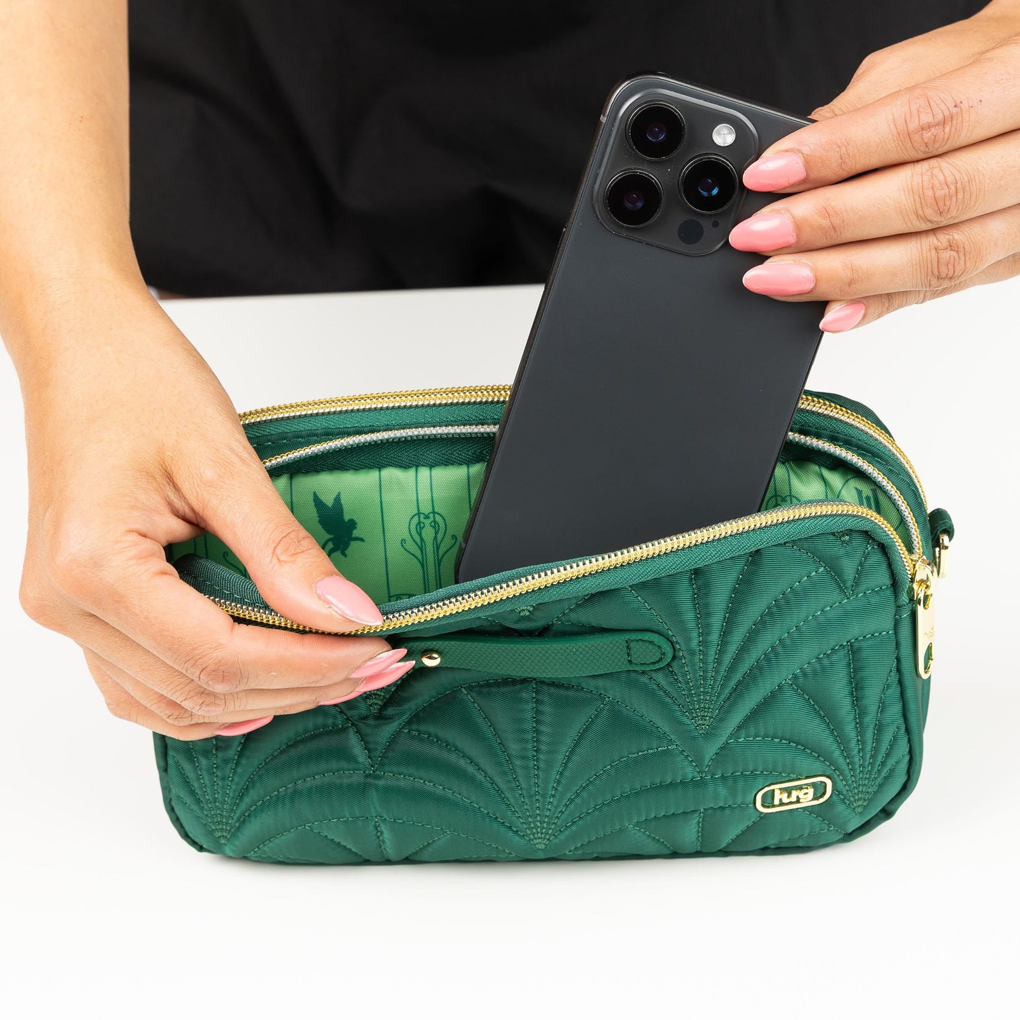 Wicked x Lug Coupe XL Plus Convertible Crossbody Bag - - 25324_CoupeXLPluswCharmBar_WickedlyGreen_Lifestyle_04