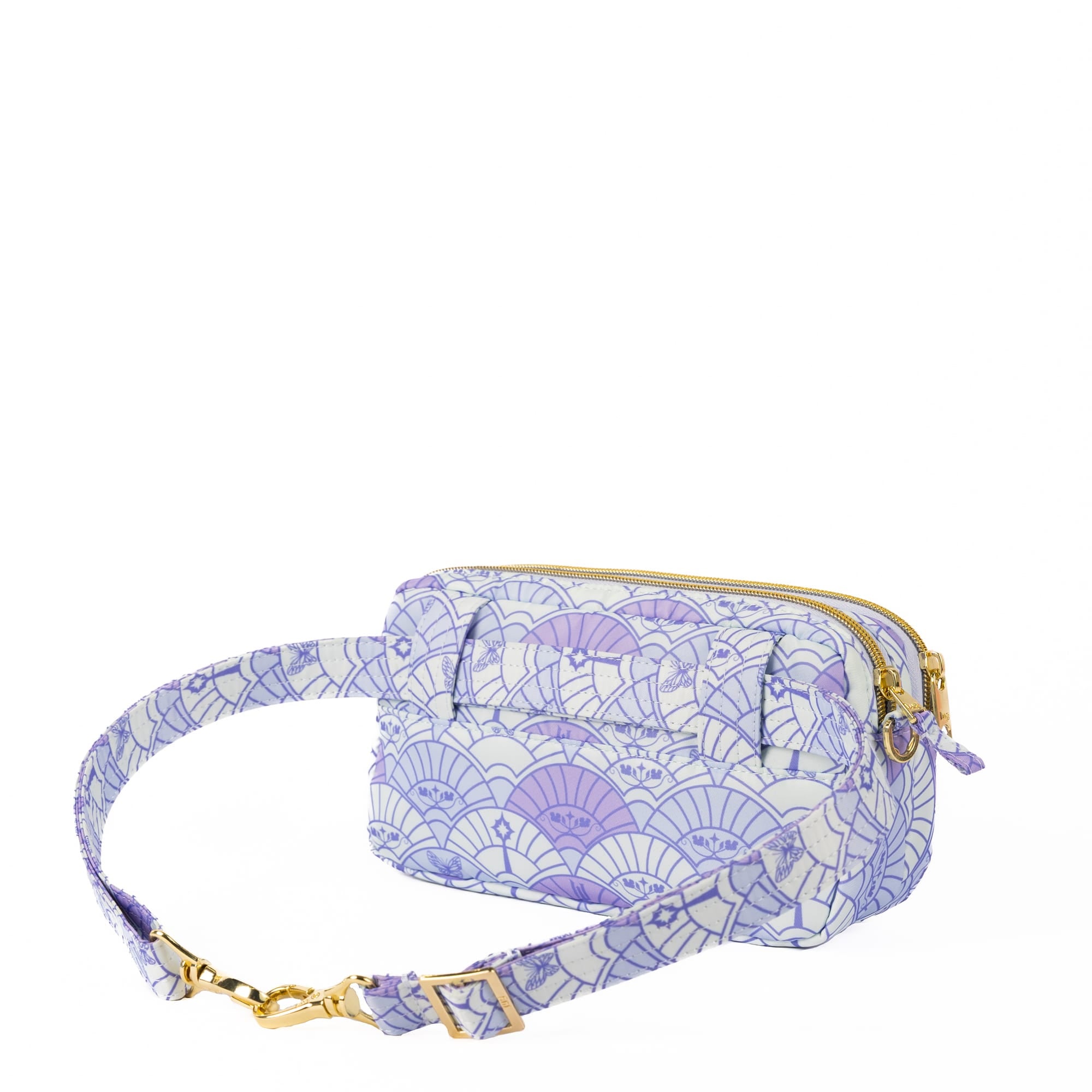 Wicked x Lug Coupe XL Plus Convertible Crossbody Bag - DREAMS SOAR - 25327_CoupeXLPluswCharmBar_DreamsSoar_Angle_05