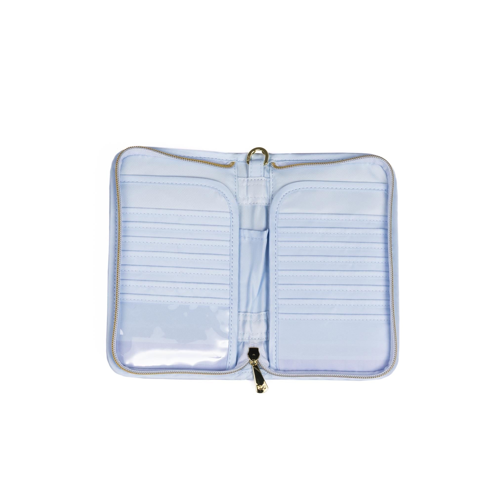 Wicked x Lug Tandem Zip RFID Wallet - DREAMS SOAR - 25343_Wicked_TandemZip_DreamSoar_Angle_05