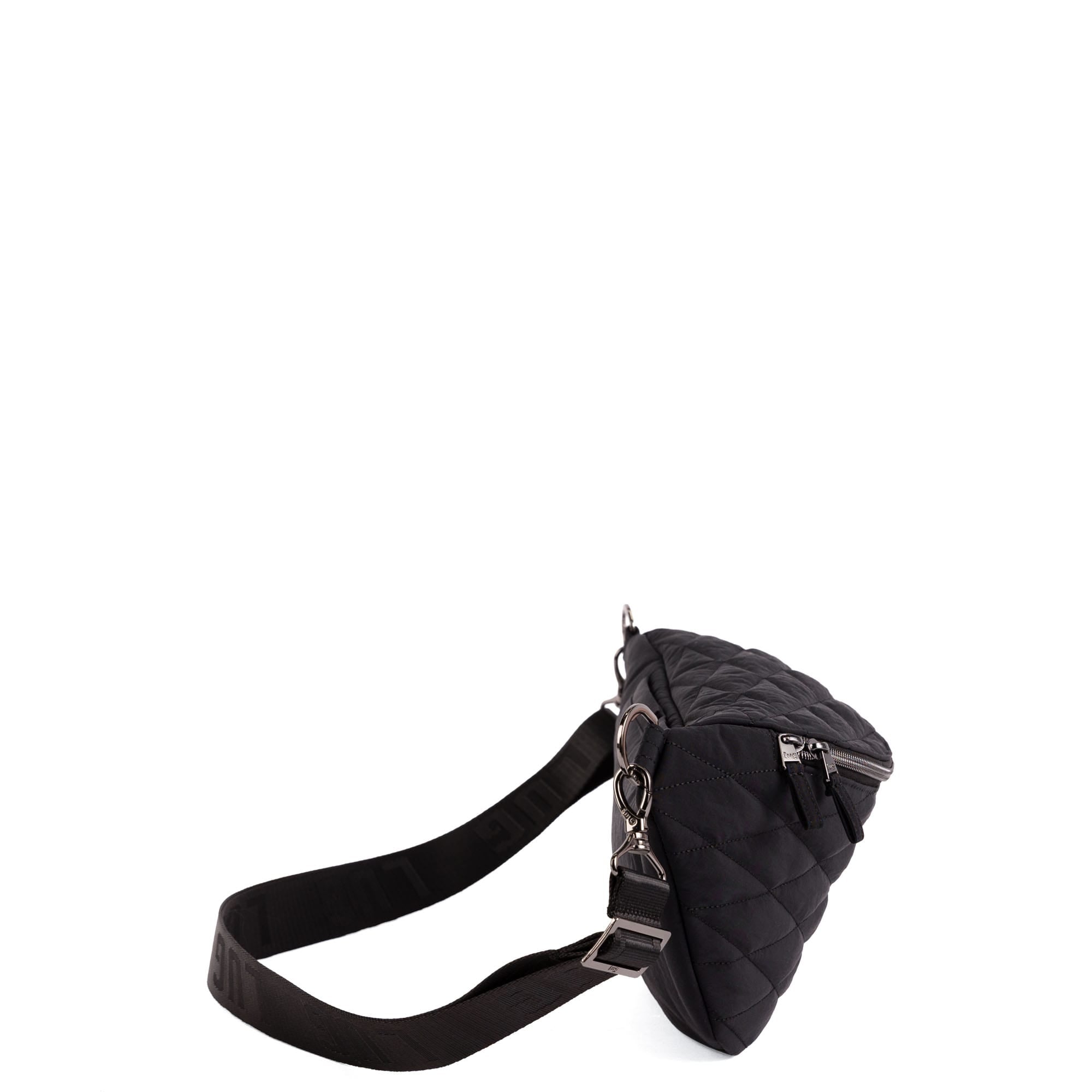 Bemo Cloud Go Sling Bag - BLACK - 25507_Bemo_CloudGo_Black_Angle_03