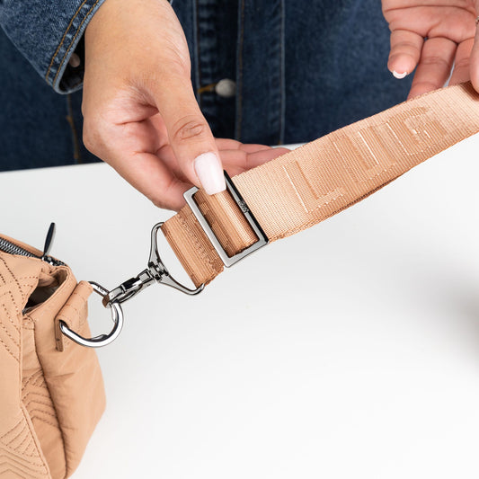 Wink CloudGo Crossbody Bag - - 25783_Wink_CloudGo_ChaiLatte_Lifestyle_01