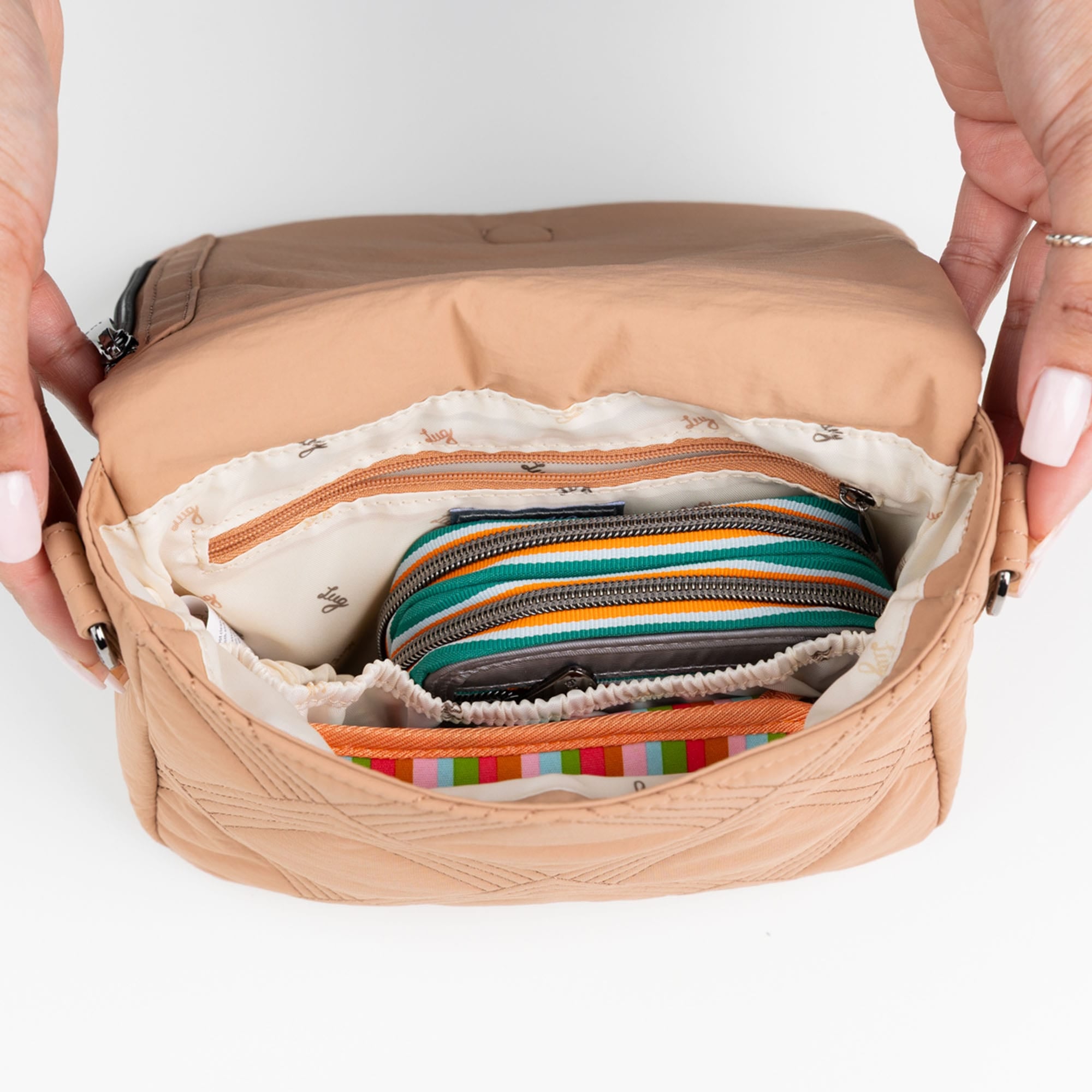 Wink CloudGo Crossbody Bag - - 25783_Wink_CloudGo_ChaiLatte_Lifestyle_07