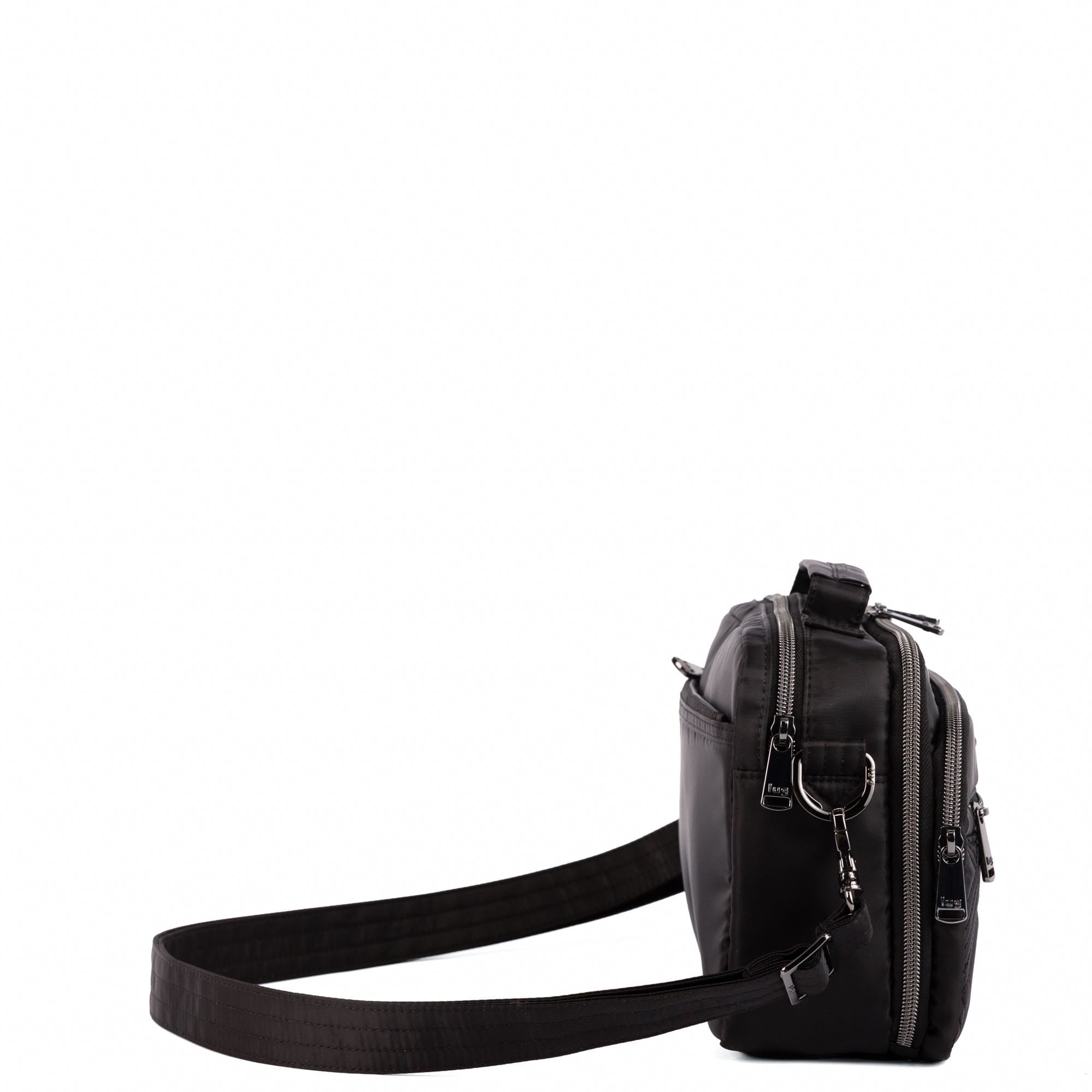 Legacy Collection Scoop SE Crossbody Bag - BLACK - 25832_LegacyScoopSE_Black_Angle_03