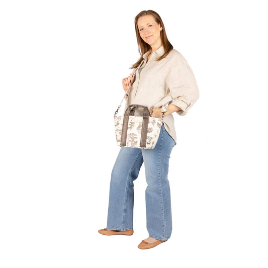 Dory LE Crossbody Bag - - 26013_DoryLE_StorybookBrown_BagProportion_02