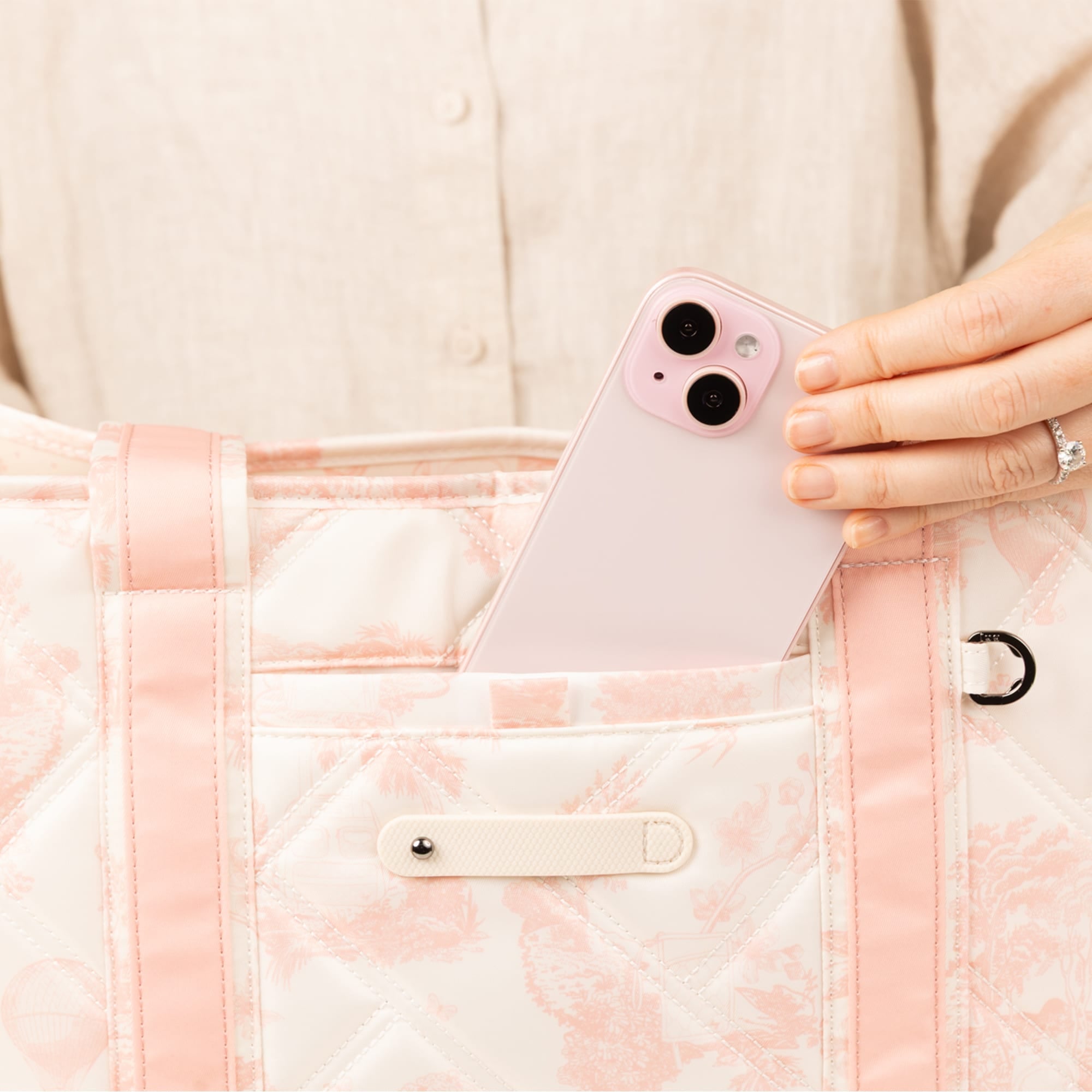 Longboat LE Carry-All with Pouch - - 26019_LongboatLE_20_2PC_StorybookPink_Lifestyle_02