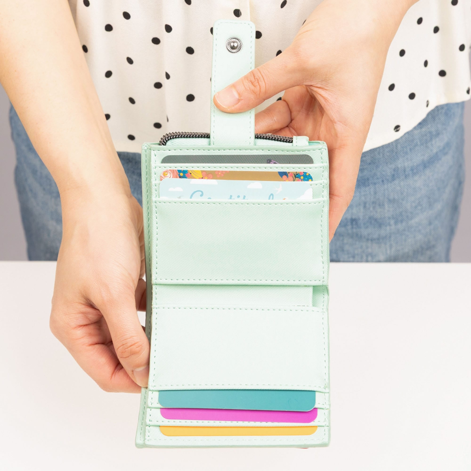 Hurdle Satin Luxe VL RFID Wallet - - 26130_HurdleSL_MistGreen_Lifestyle_02