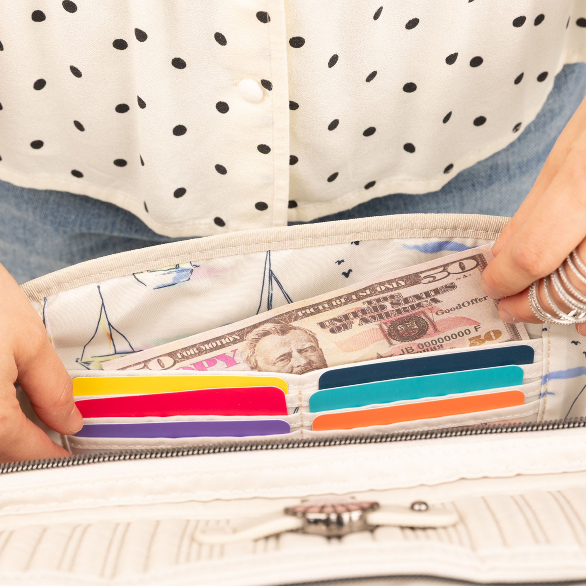 Windjammer Large Convertible Tote Bag - - 26181_Windjammer_LargeTote_Pebble_Lifestyle_04