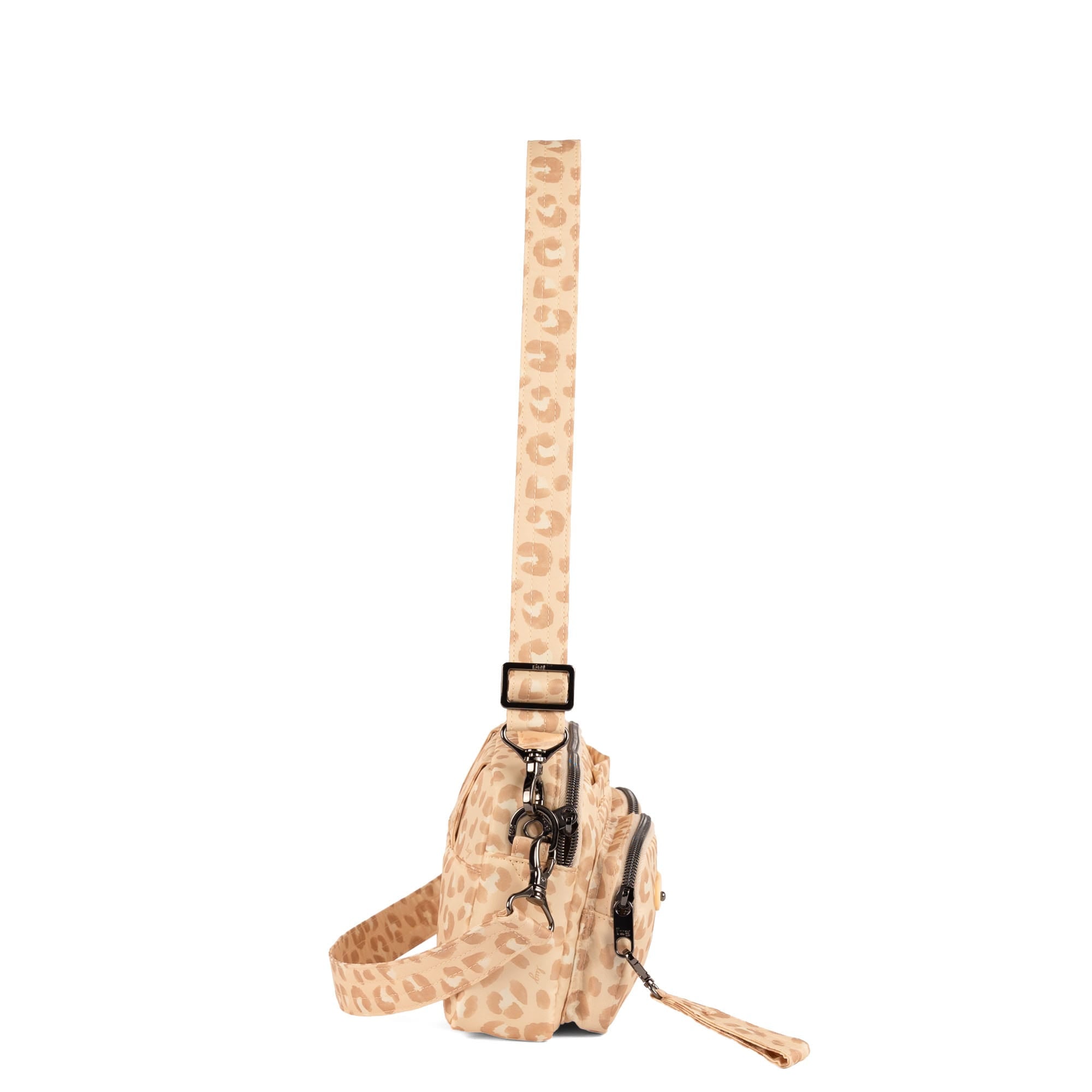 Switcheroo SE Crossbody Bag - FADED LEOPARD SAND - 26255_SwitcherooSE_FadedLeopardSand_Angle_03