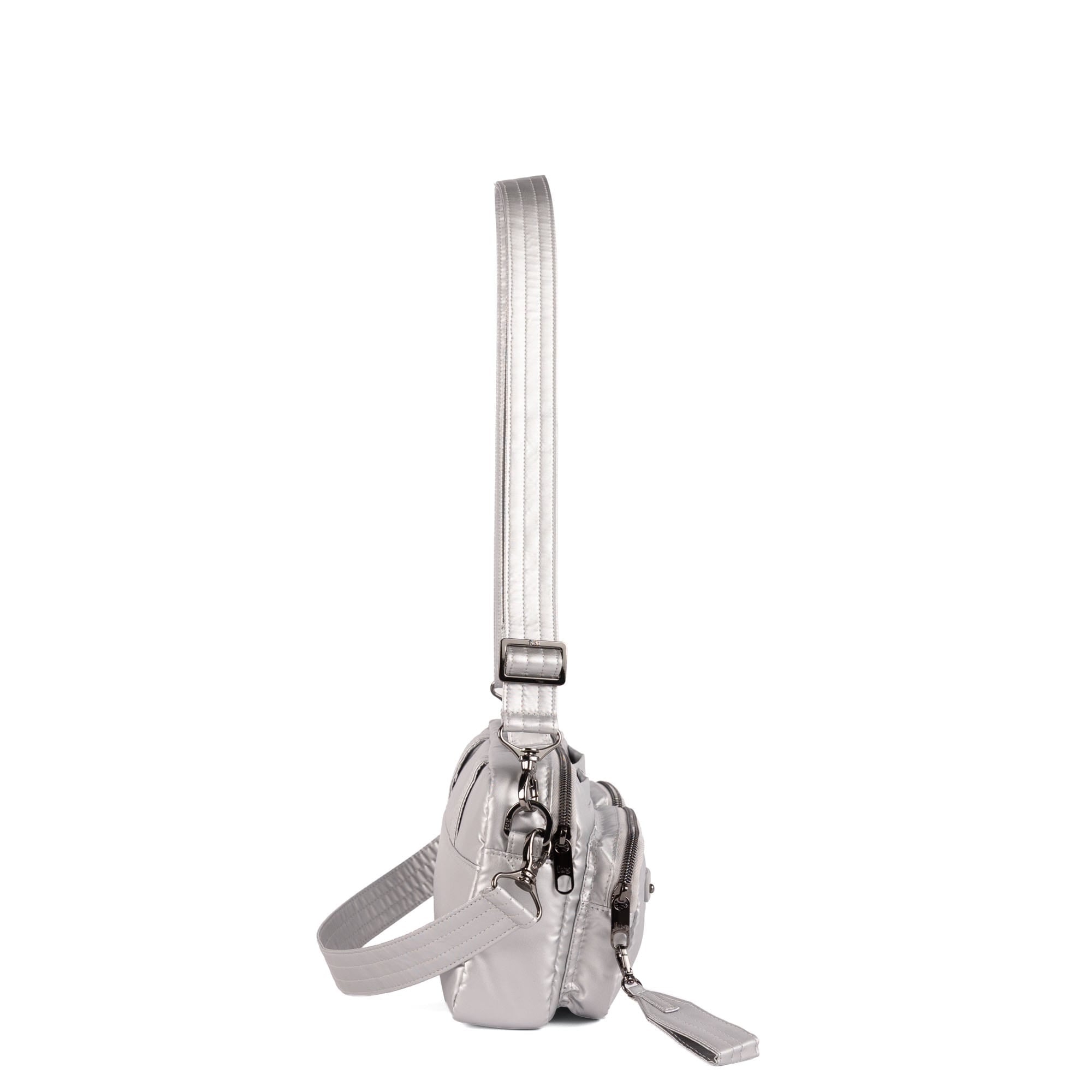 Switcheroo SE Crossbody Bag - METALLIC SILVER - 26257_SwitcherooSE_MetallicSilver_Angle_03