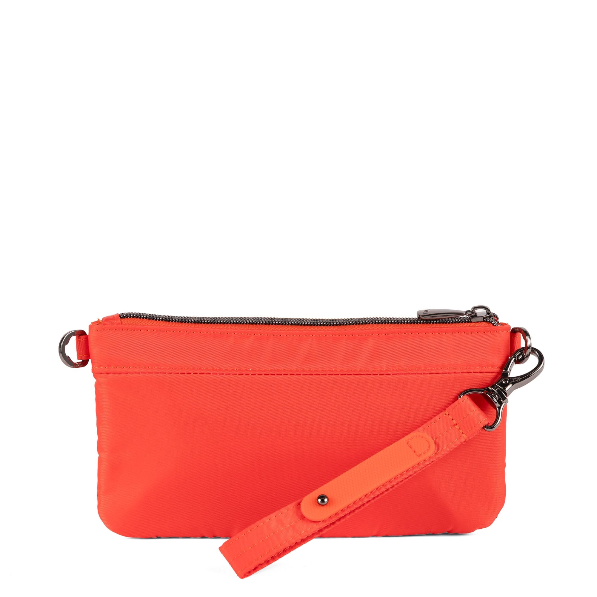 Super Metro XL Wristlet with Charm Bar - CAYENNE RED - 26262_SuperMetroXL_CayenneRed_Angle_03