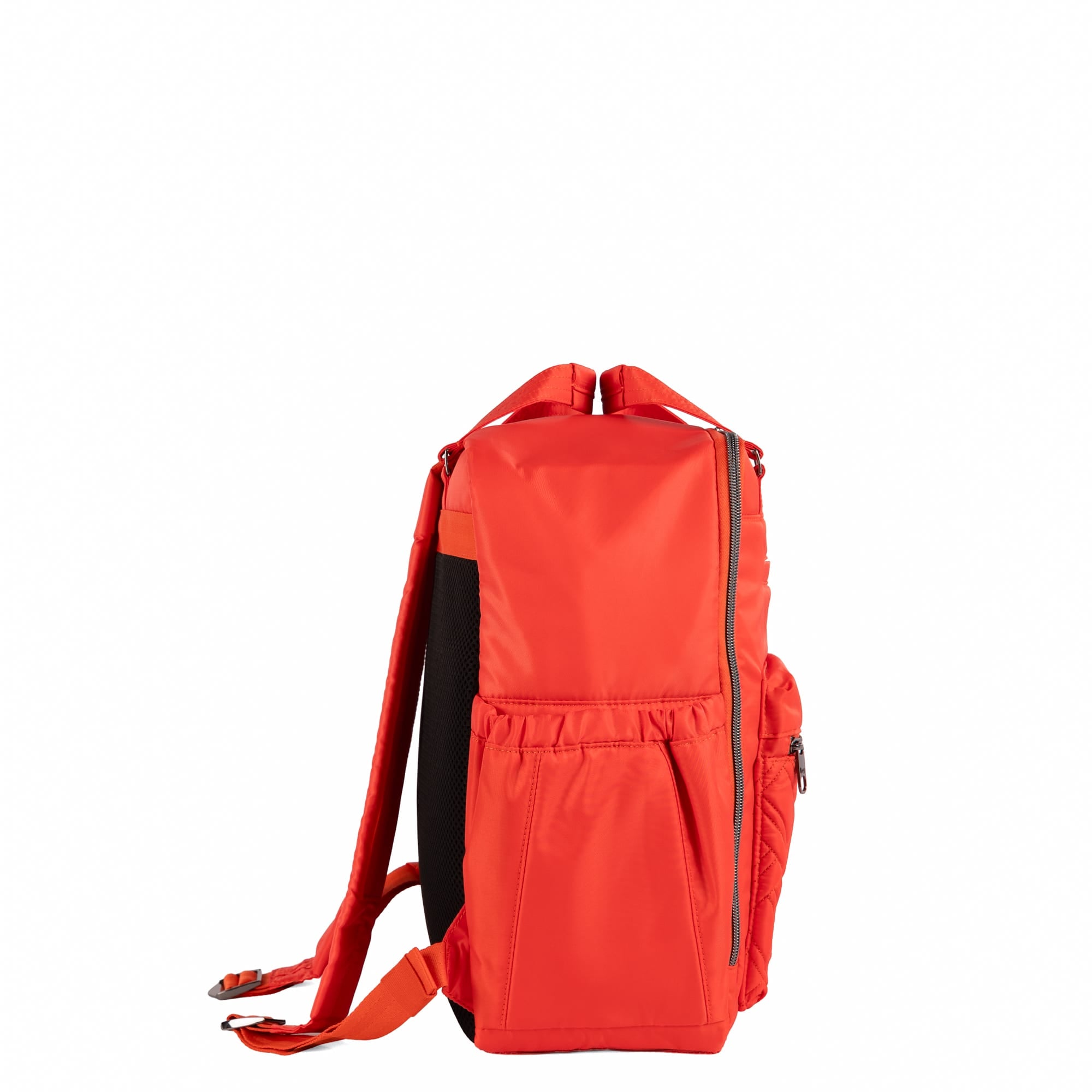Voyager Backpack - CAYENNE RED - 26347_Voyager_CayenneRed_Angle_03