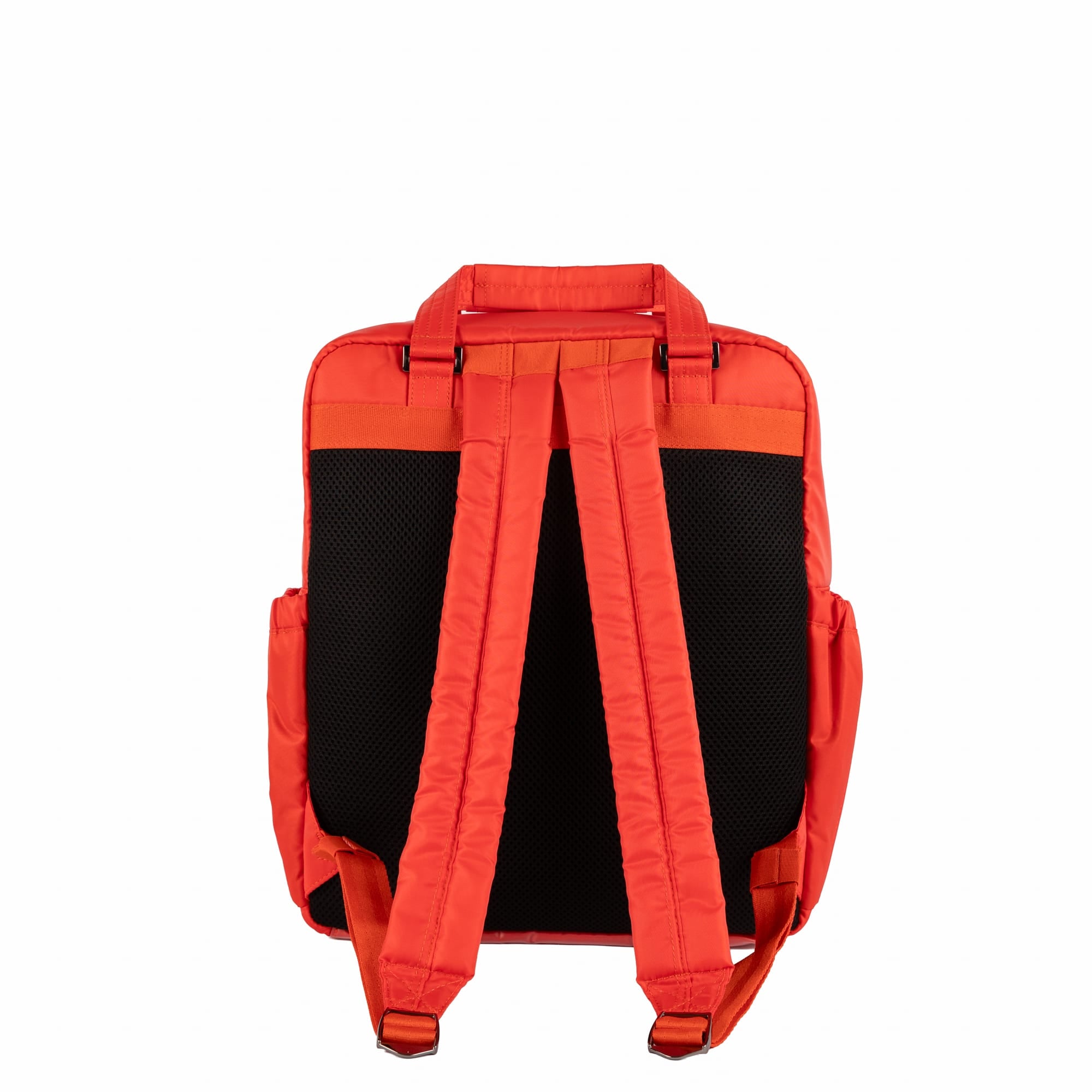 Voyager Backpack - CAYENNE RED - 26347_Voyager_CayenneRed_Angle_04