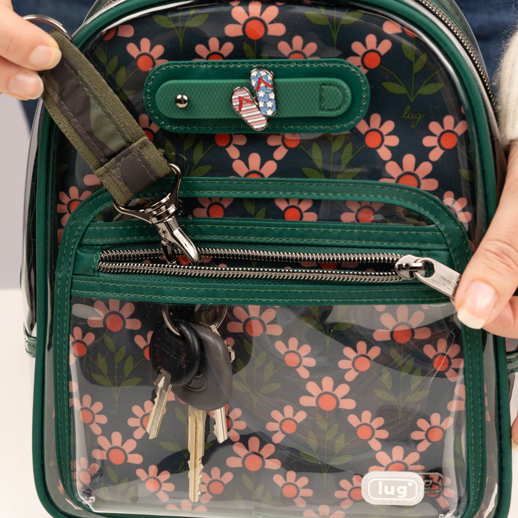 Jetliner Clearview Backpack - - 26437_JetLinerClearview_WickedlyGreen_Lifestyle_02