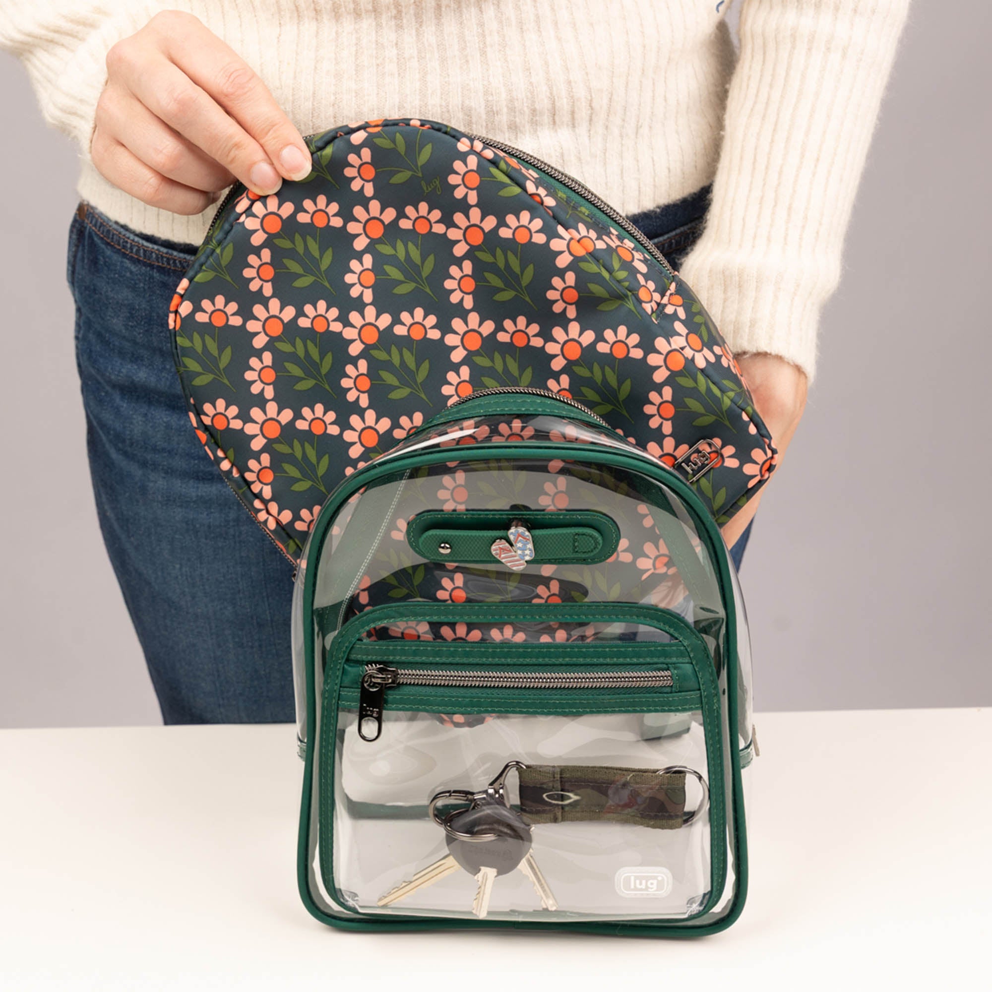 Jetliner Clearview Backpack - - 26437_JetLinerClearview_WickedlyGreen_Lifestyle_05