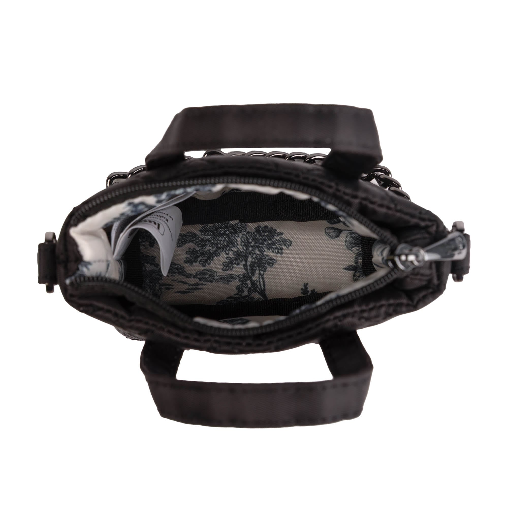 Go-Go Mini Pouch - BLACK - 26513_GoGoMini_Black_Angle_05