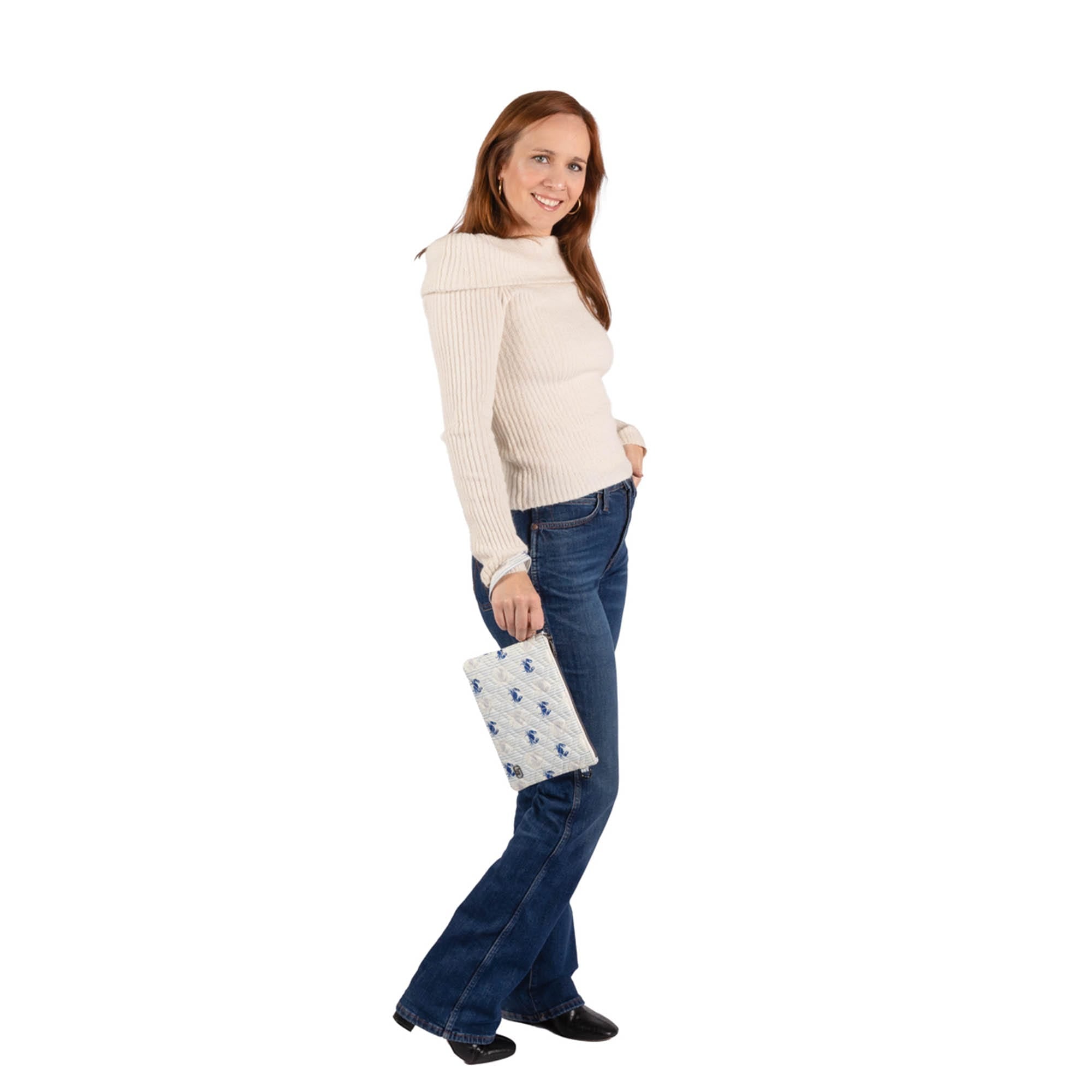 Ziplet 2 Wristlet RFID Wallet - - 26522_Ziplet_CoastalClaws_BagProportions_02