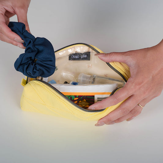 Jib CloudGo Zip Pouch - - 26539_JibCloudGo_ButtercupYellow_Lifestyle_01