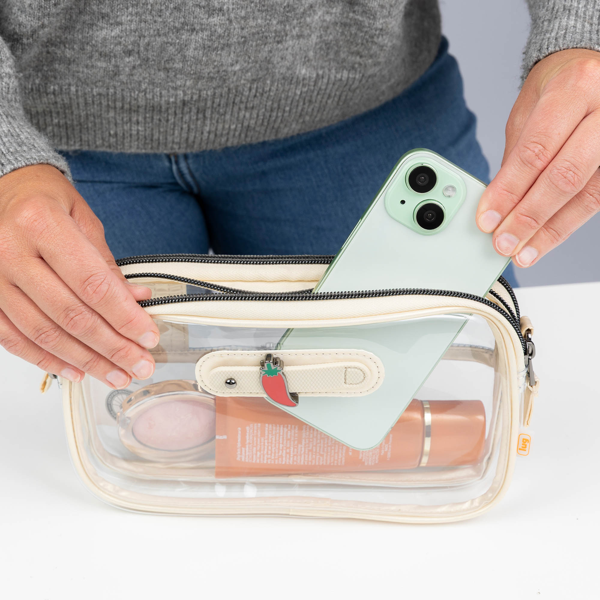 Coupe XL 2 Clearview Crossbody Bag - POPPY RED - 26619_CoupeXL2Clearview_MetallicChampagne_Lifestyle_01