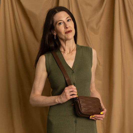 Coupe Classic VL Convertible Crossbody Bag - - 26641_CoupeVL_ChocolateBrown_Hover