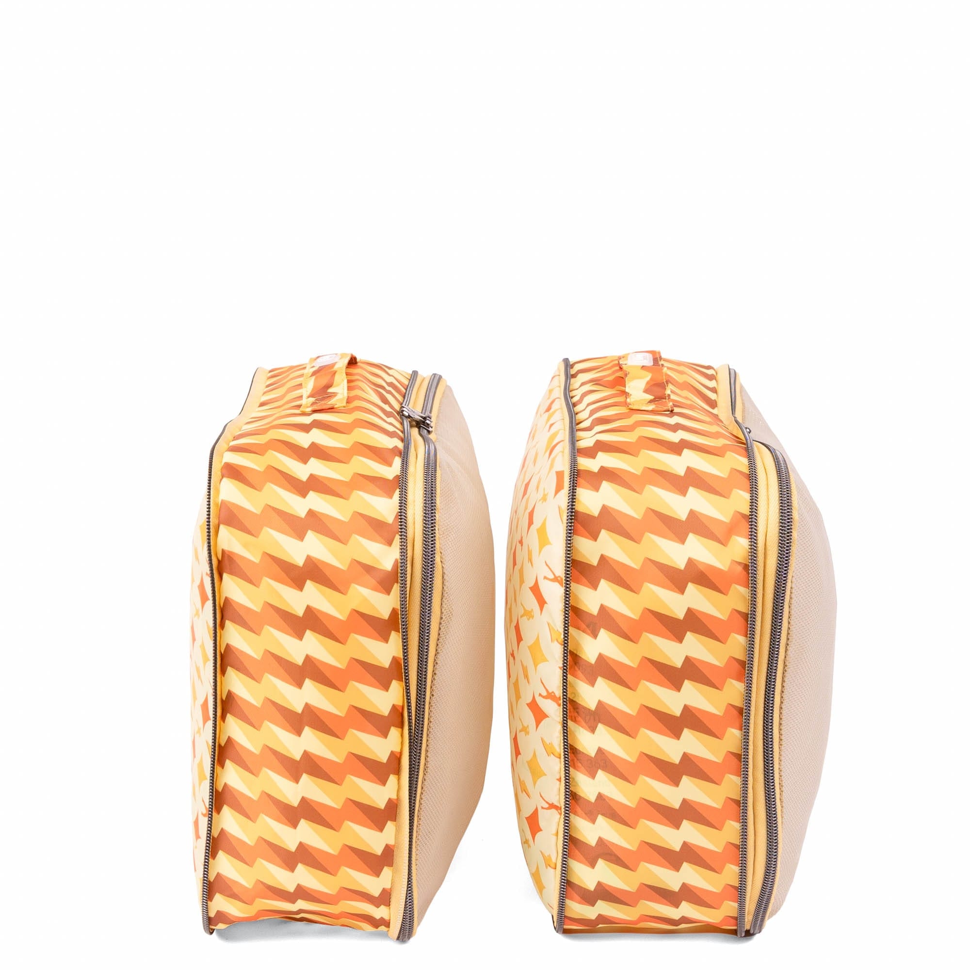 TWiNSAUCE x Lug Cargo 2pc Medium Compression Cubes - - 26916_LUGxTWiNSAUCE_Cargo2PC_BoltOrange_Angle_03