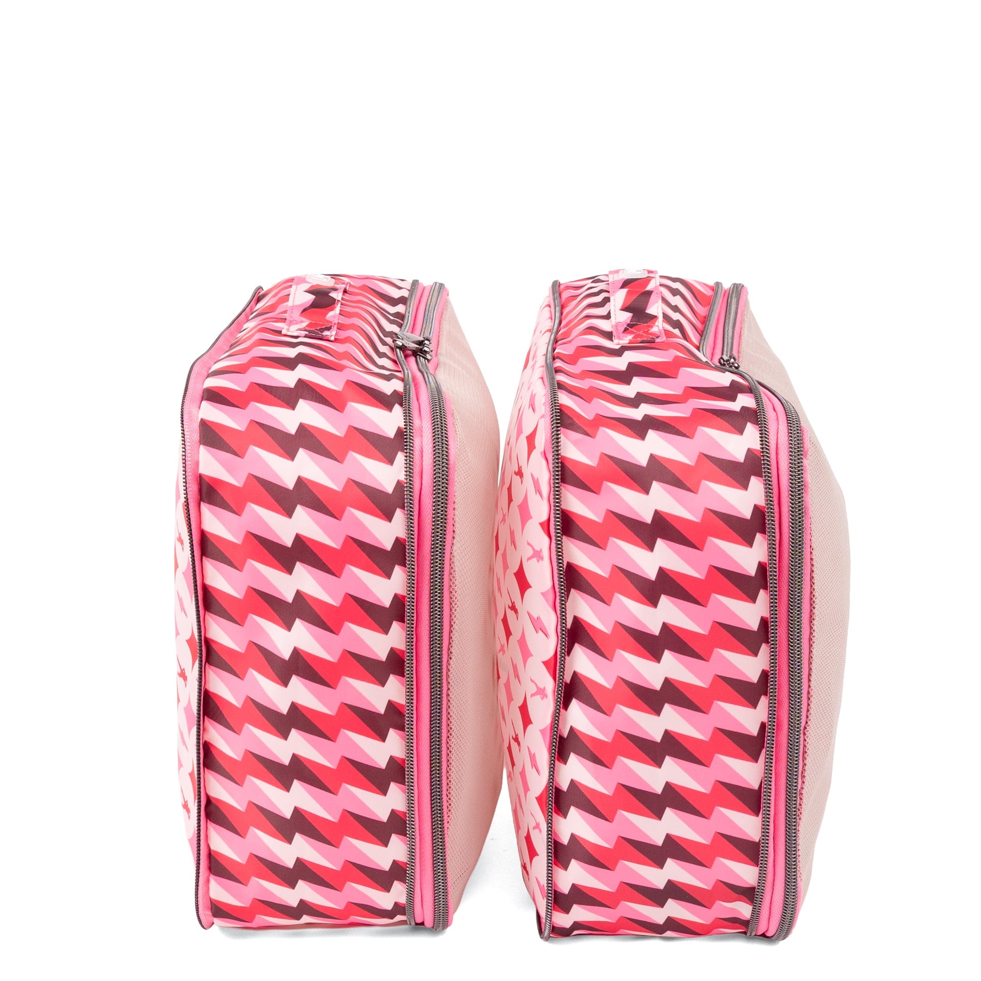 TWiNSAUCE x Lug Cargo 2pc Medium Compression Cubes - - 26917_LUGxTWiNSAUCE_Cargo2PC_BoltPink_Angle_03