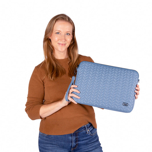 Detour Classic VL 15" Laptop Sleeve - DENIM DRIFT - 26926_DetourVL_DenimDrift_BagProportions_02