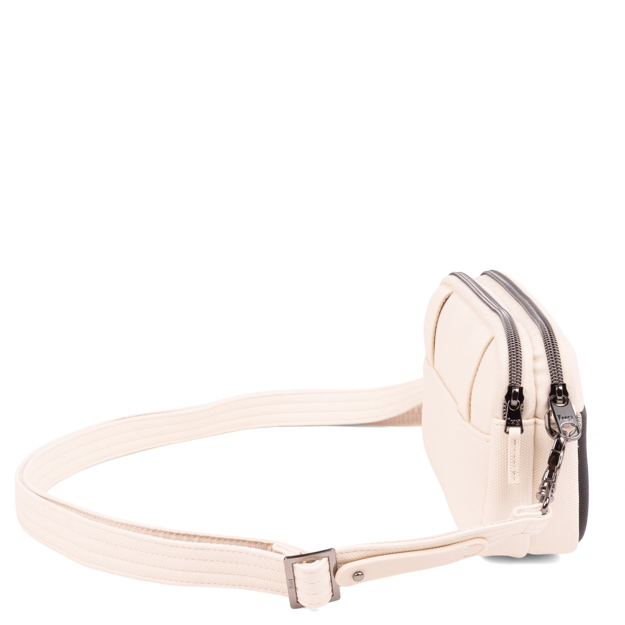 TWiNSAUCE x Lug Capture Coupe XL Matte Luxe VL Crossbody Bag - - 26932_LUGxTWiNSAUCE_CaptureCoupeXL-MatteLuxeVL_Black_Angle_03
