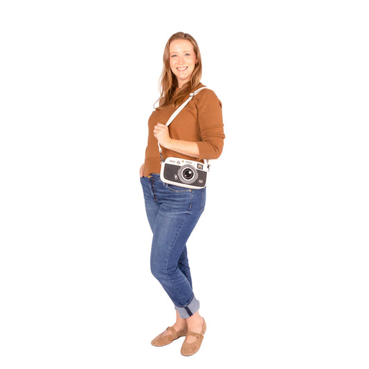 TWiNSAUCE x Lug Capture Coupe XL Matte Luxe VL Crossbody Bag - - 26932_LUGxTWiNSAUCE_CaptureCoupeXL-MatteLuxeVL_Black_BagProportion_01