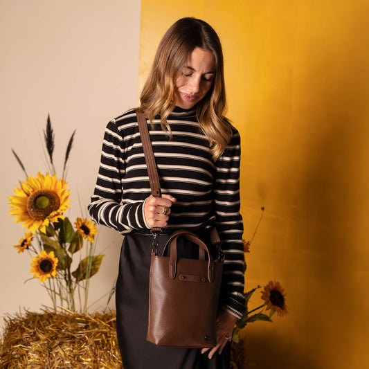 Side Step Classic VL Crossbody Bag - - 27114_SideStepVL_ChocolateBrown_Hover