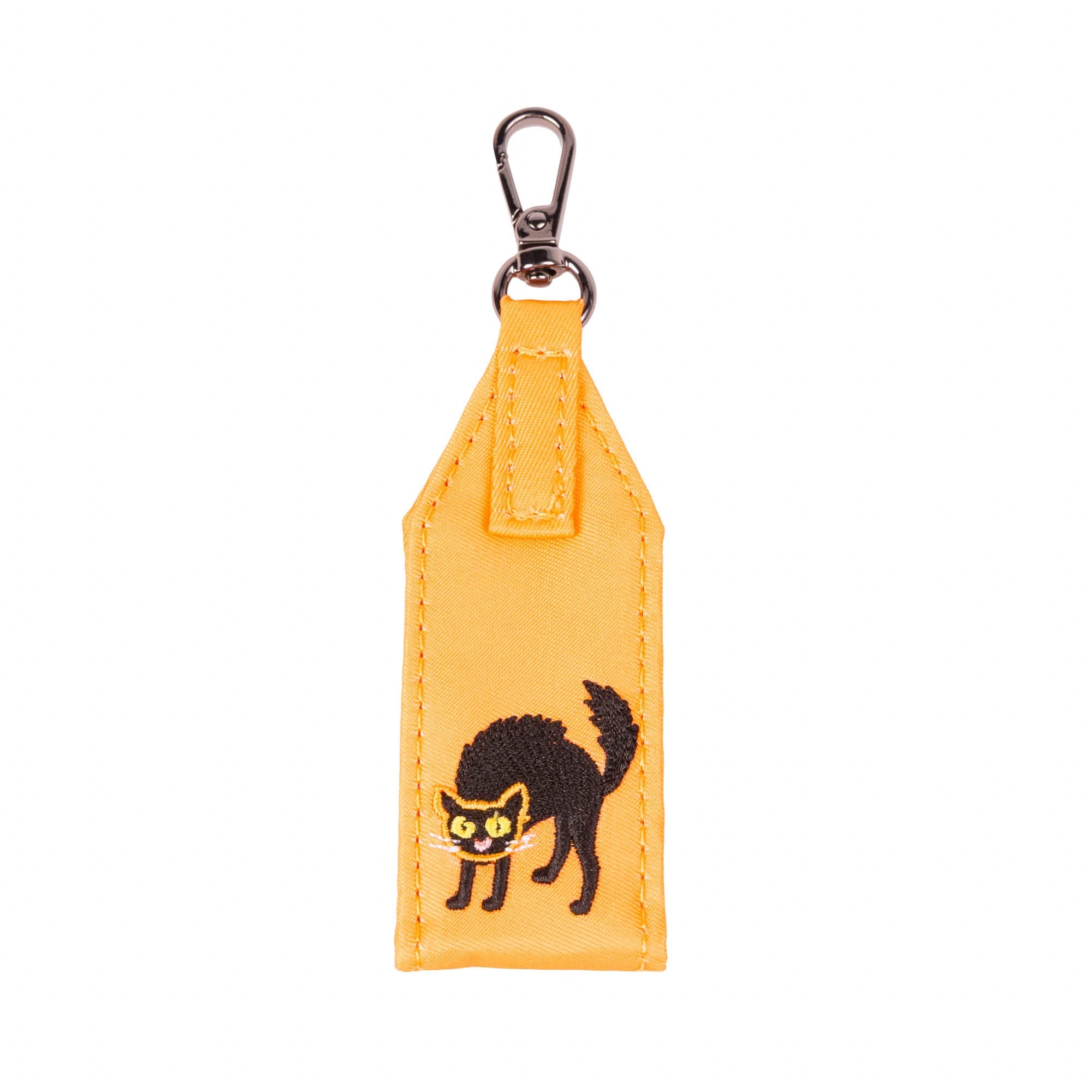 Oversized Puller with Clasp - CAT - 27144_OversizedPullerWithClasp_Cat_Angle_01