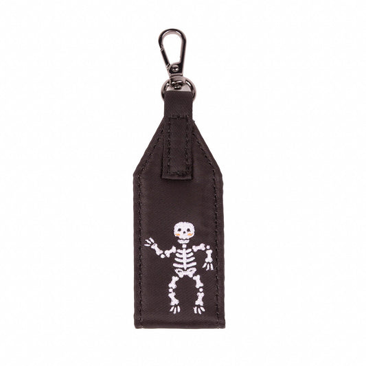 Oversized Puller with Clasp - BLACK SKELETON - 27149_OversizedPullerWithClasp_Skeleton_Angle_01
