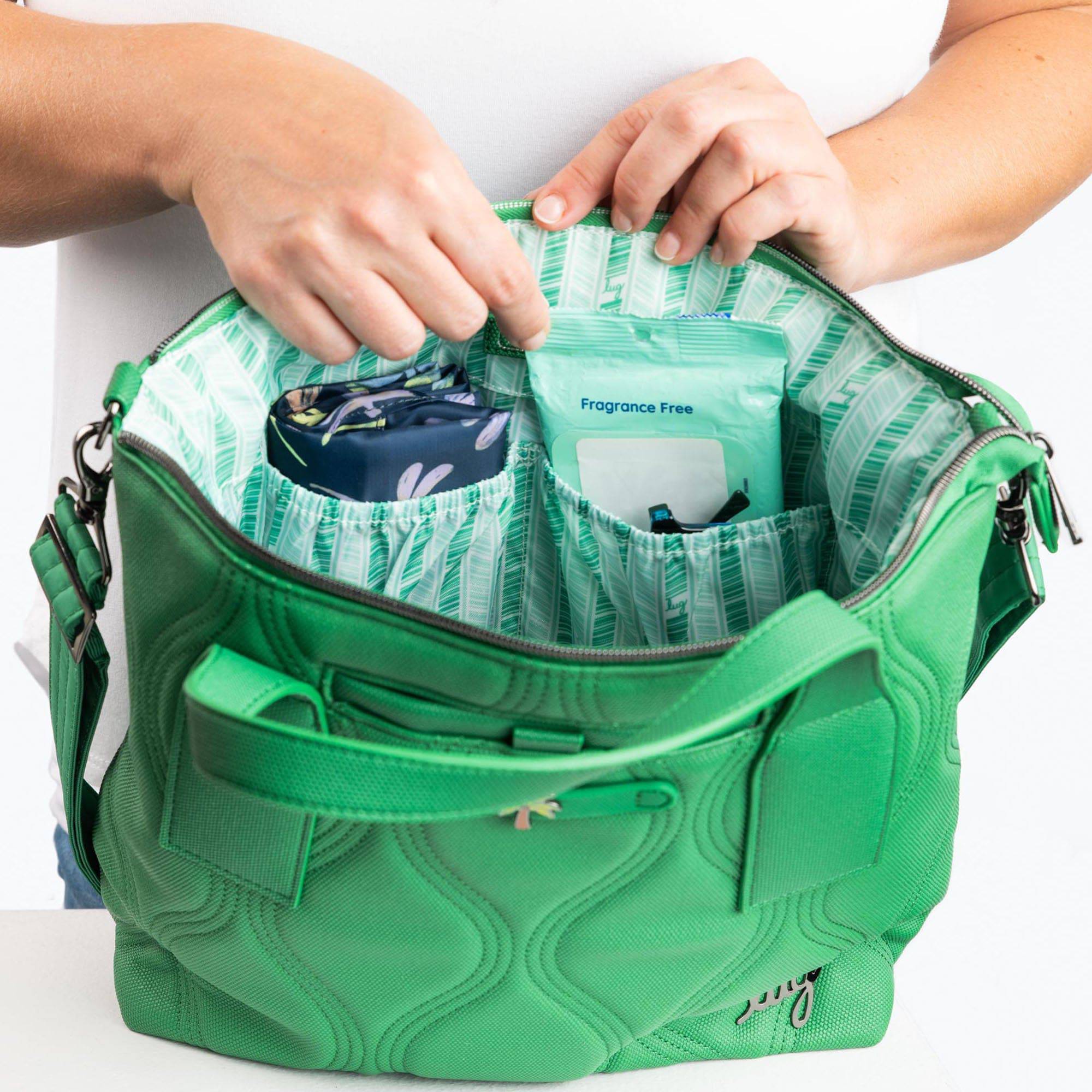 Alto Matte Luxe VL Convertible Tote Bag - - AltoMatteLuxe_Lifestyle_04