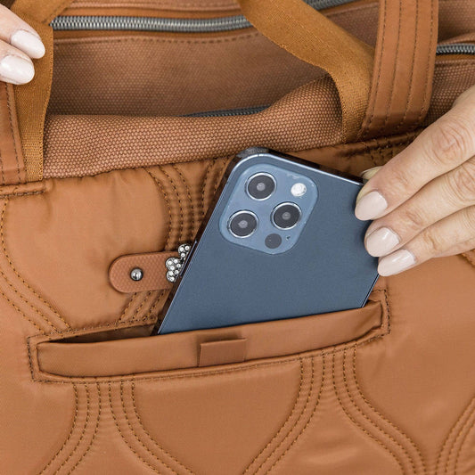 Aviator Carry-All Tote Bag - - Aviator_Lifestyle_03