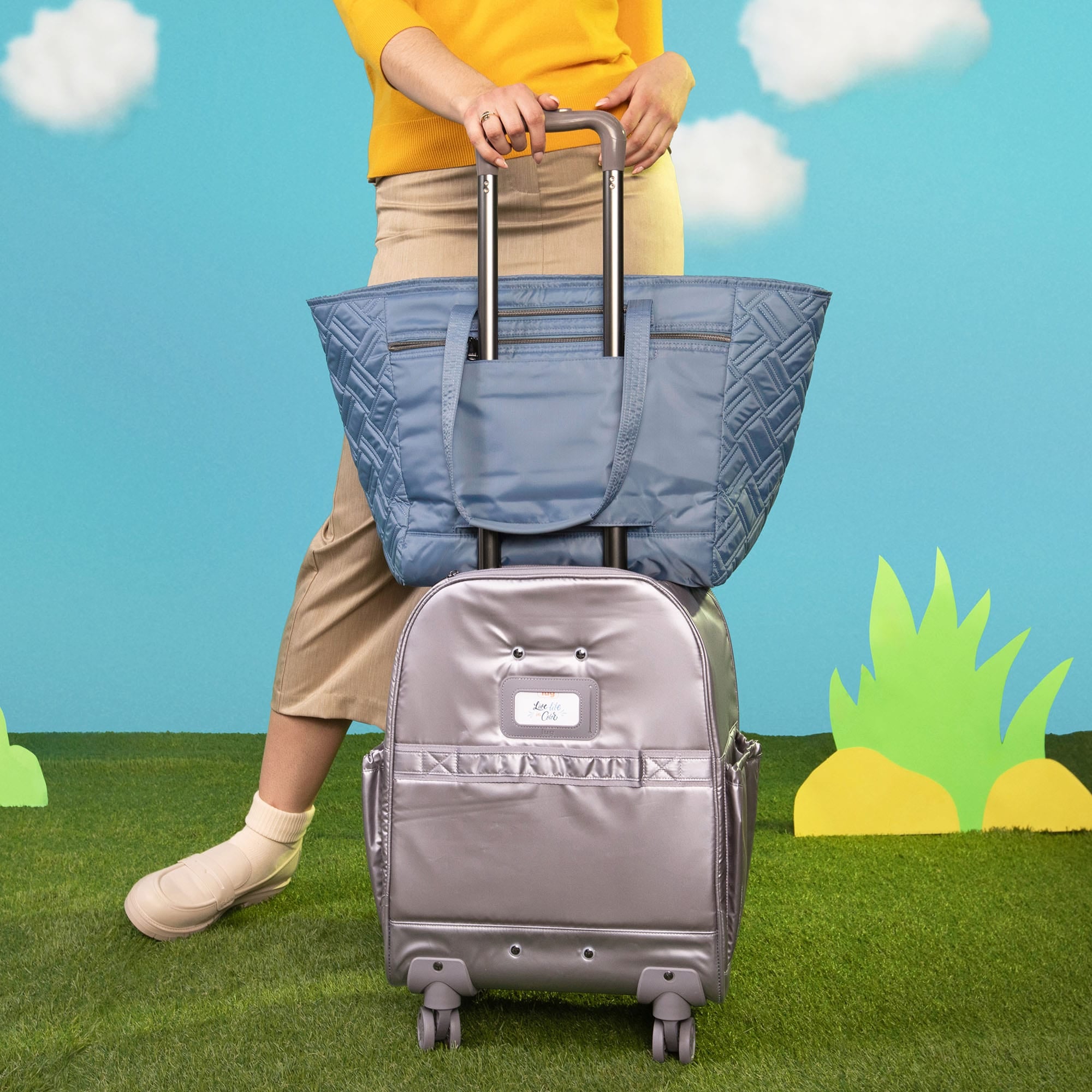 Avion 2 Carry-All Tote Bag - - Avion2_Lifestyle_08