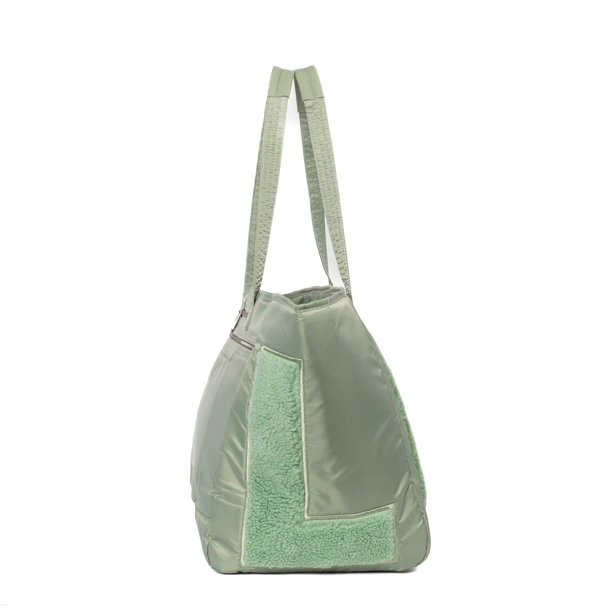 Avion SE Carry-All Tote Bag - SAGE GREEN - AvionSE_SageGreen_03