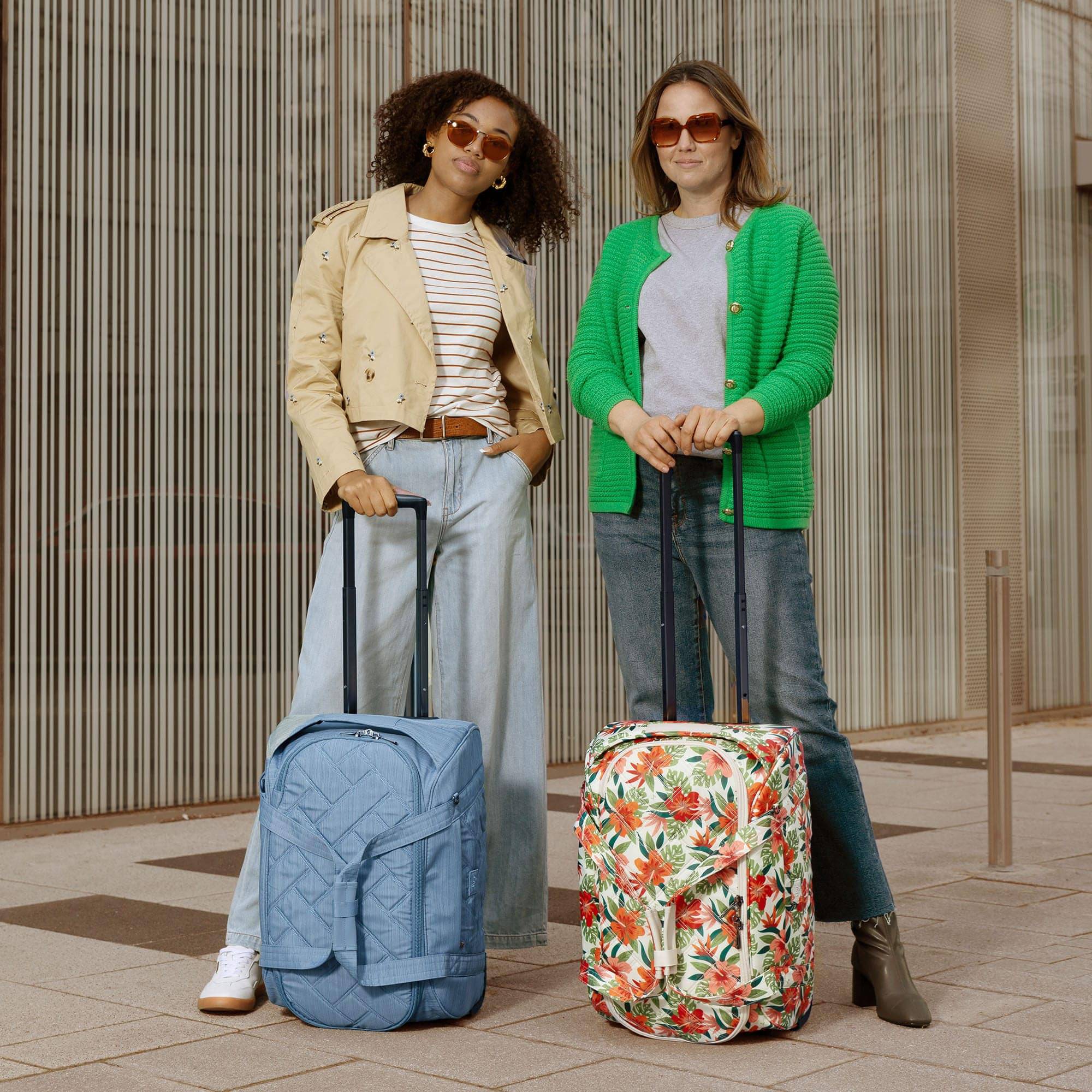 Barnstormer Rolling Duffel Bag - - Barnstormer_Hover